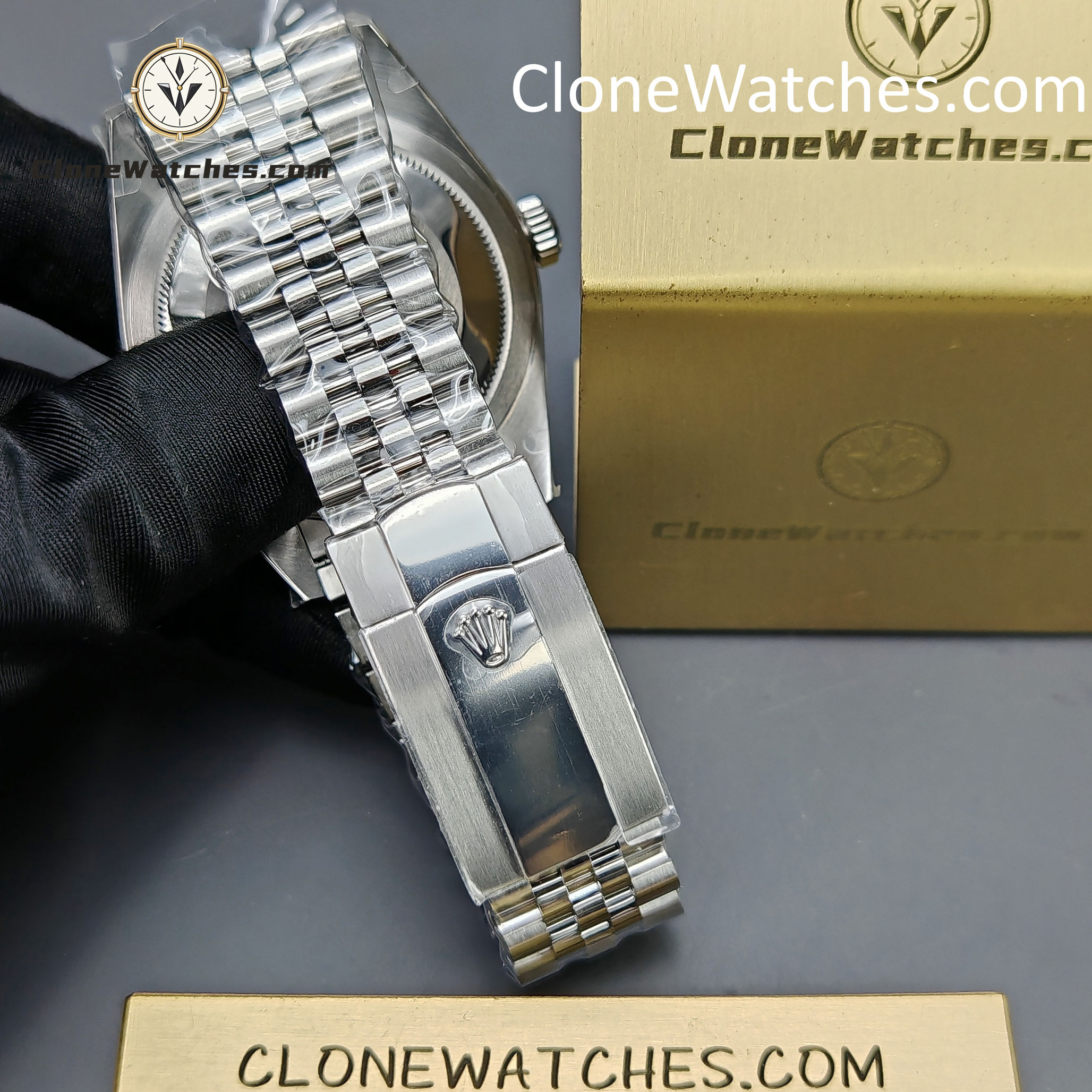 Rolex Super Clone Watches 1:1 Sky Dweller Green Dial Jubilee m336934-0002 9002 Movement