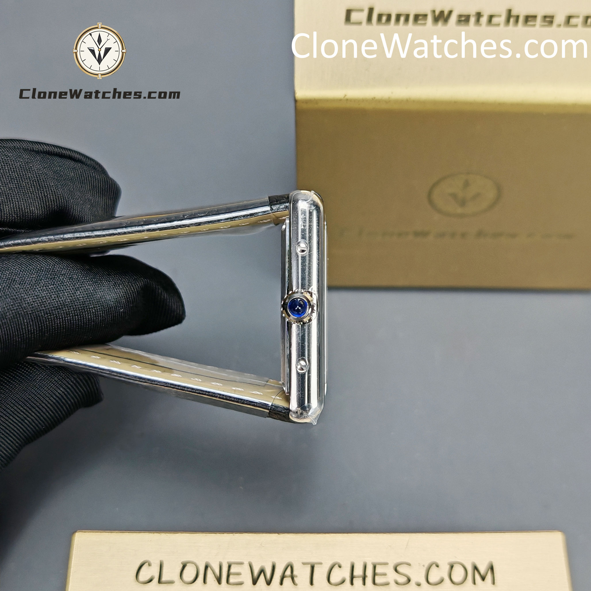 Cartier Super Clone Watches 1:1 Tank quartz movement 33.7*25.5MM WSTA0120
