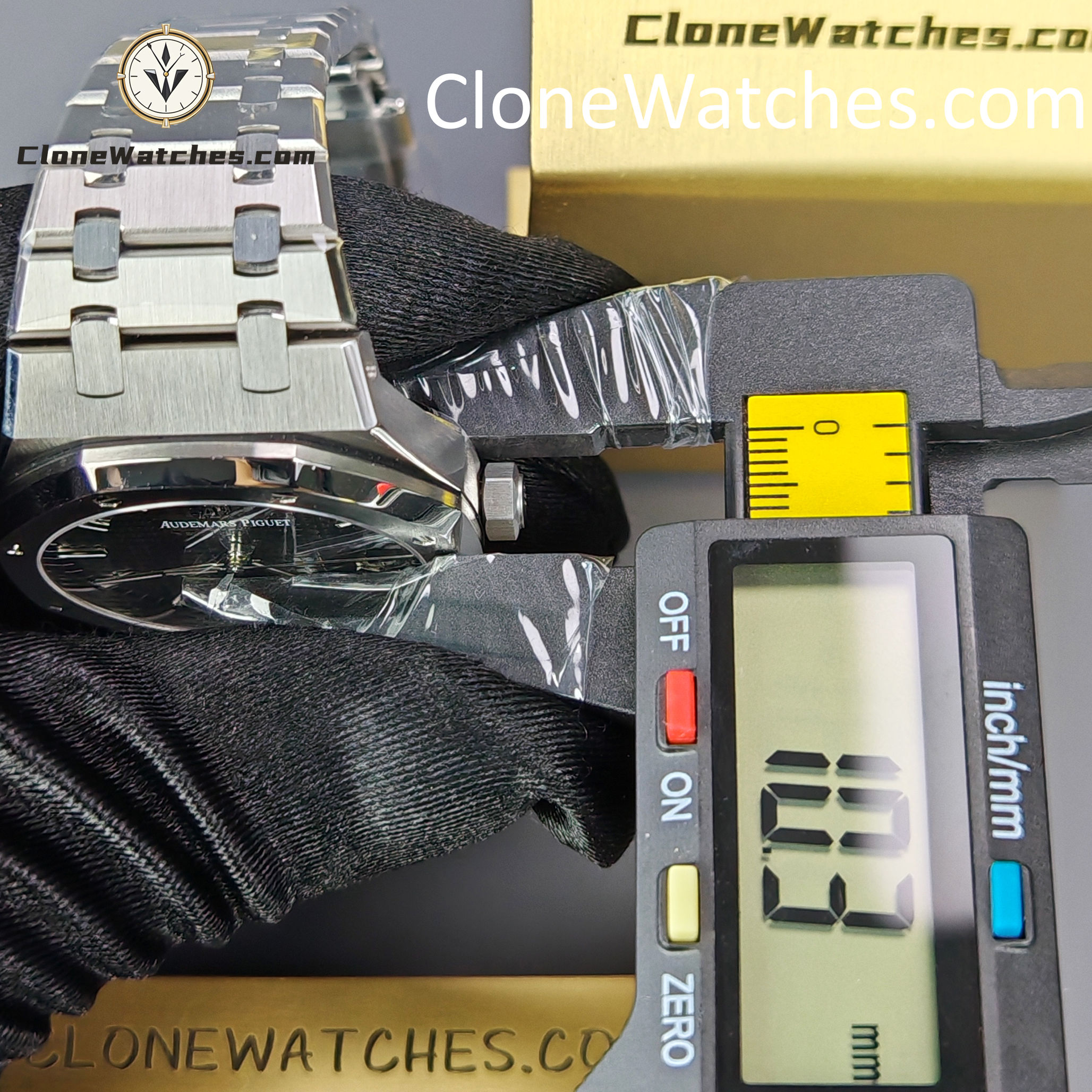 Audemars Piguet Super Clone Watches 1:1 Royal Oak 15500 Black Dial