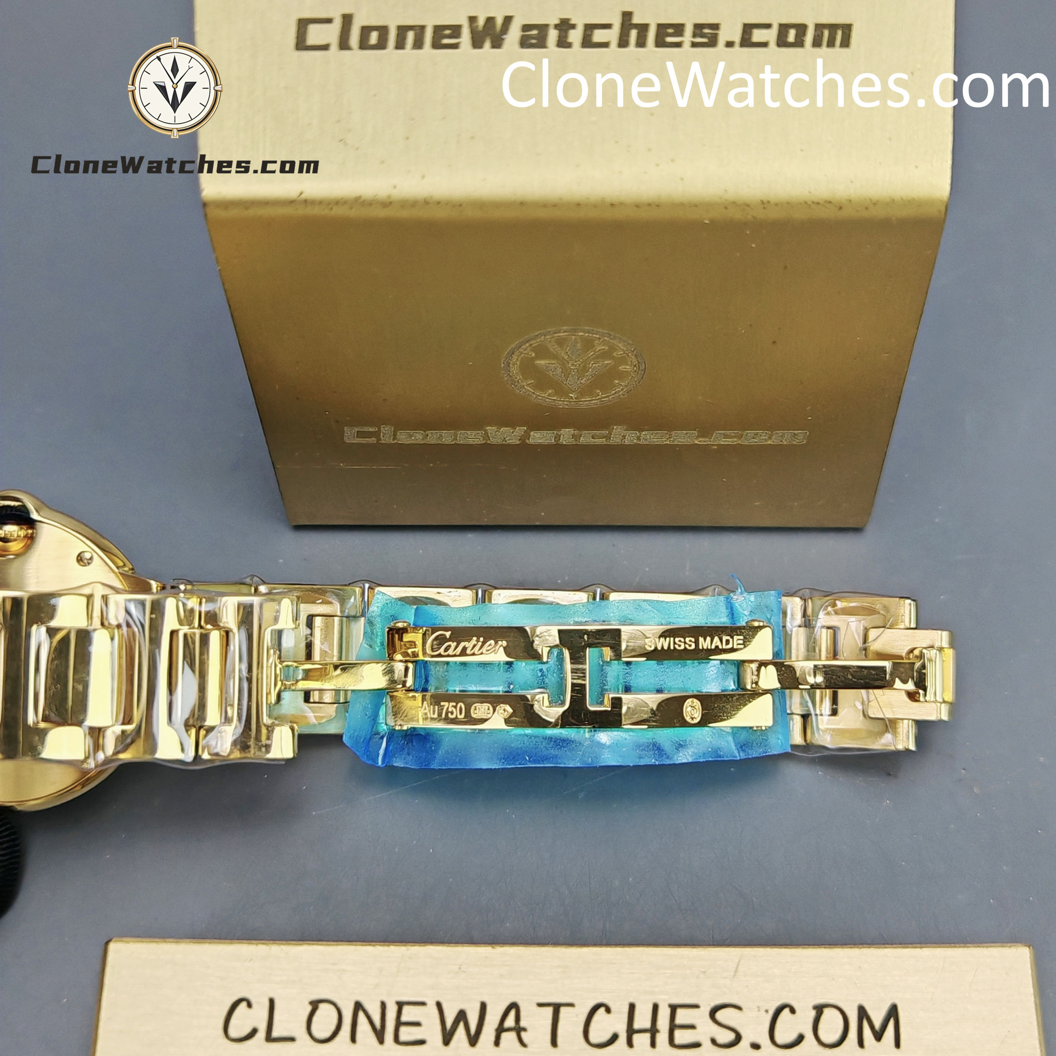 Cartier Super Clone Watches 1:1 Ballon Bleu de 18K Gold W69001Z2 Silver Dial 28mm