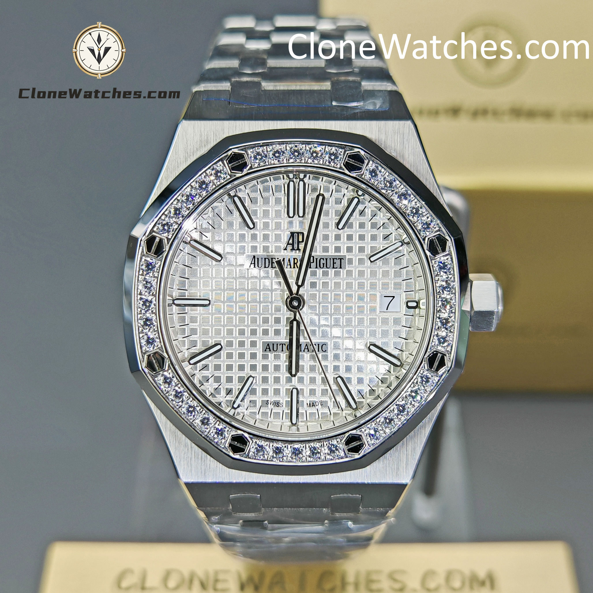 Audemars Piguet Super Clone Watches 1:1 Royal Oak 15453 White Dial 37MM