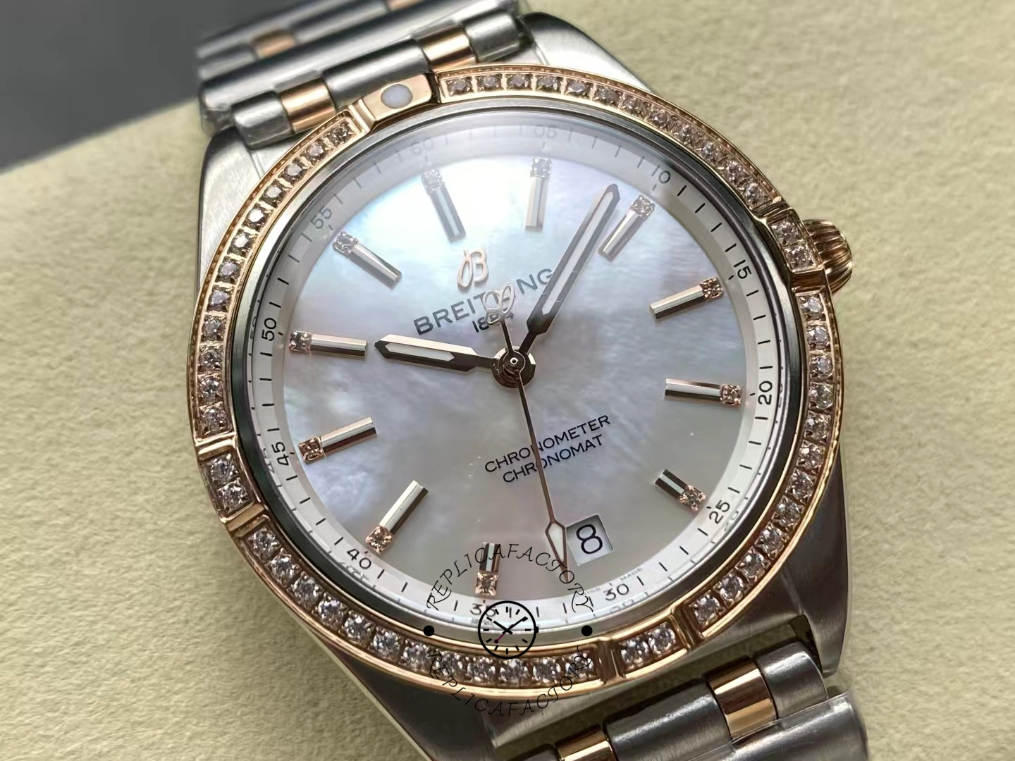 Breitling Chronomat Automatic 36 MOP Dial U10380591A2U1 Replica