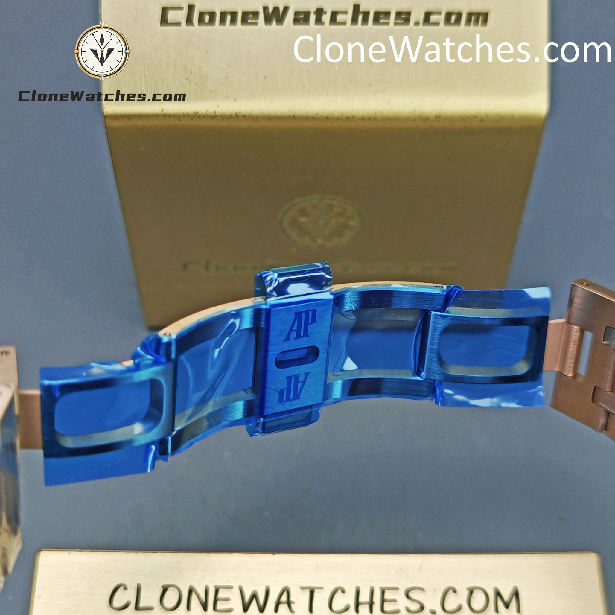 Audemars Piguet Super Clone Watches 1:1 Rose Gold Blue Dial 26240