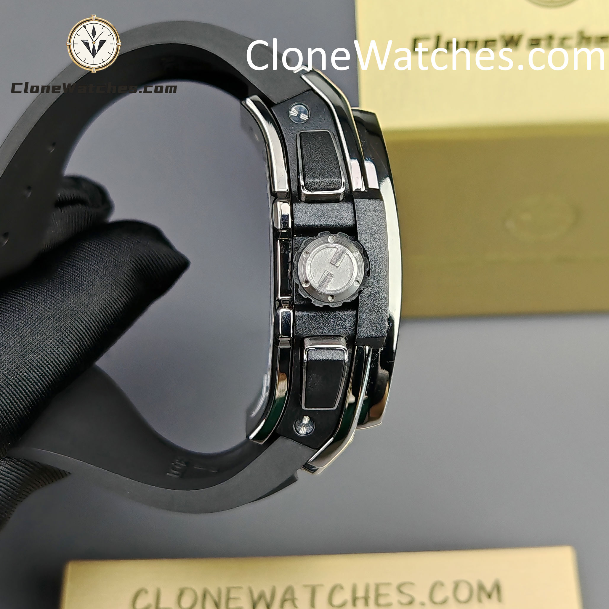 Hublot Super Clone Watches 1:1 Spirit of Big Bang Titanium 42MM 642.NX.0170.RX