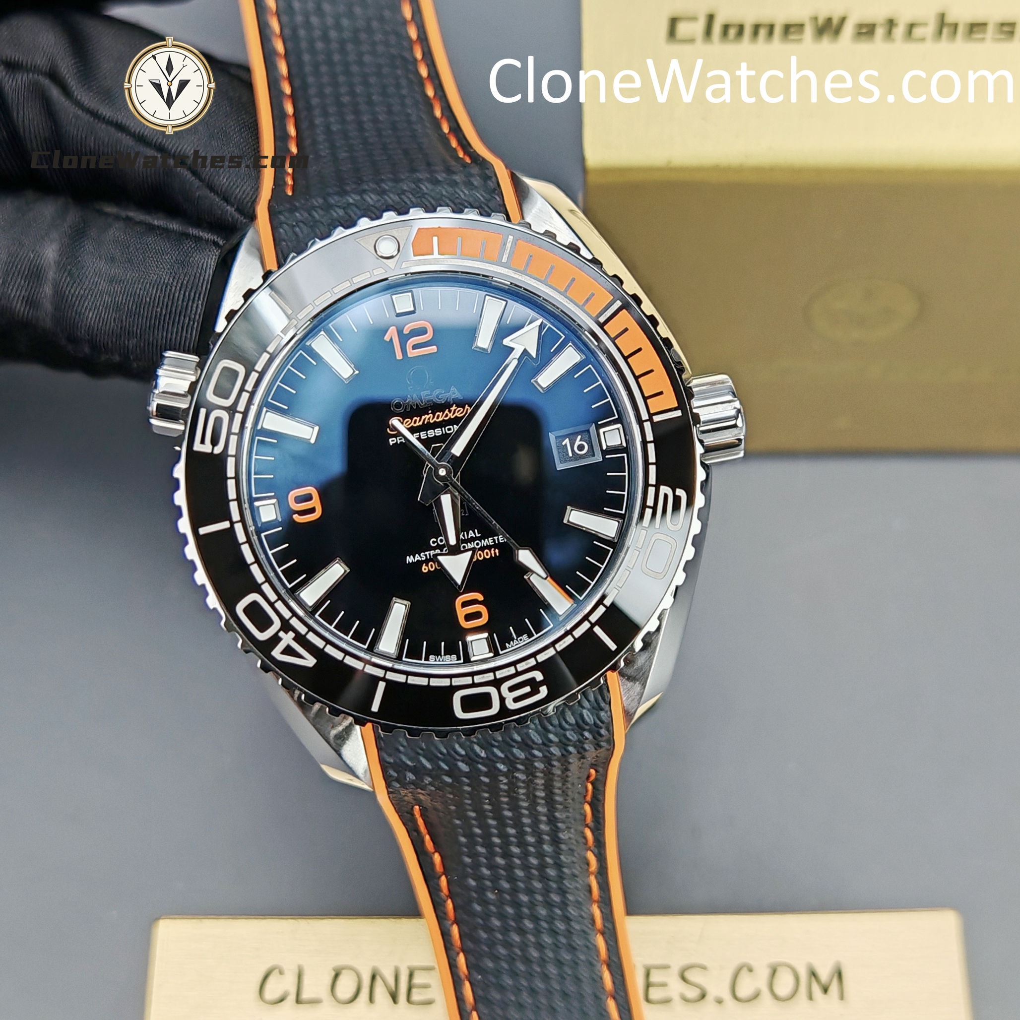 OMEGA Super Clone Watches 1:1 Seamaster Planet Ocean 600m 215.32.44.21.01.001 43.5MM