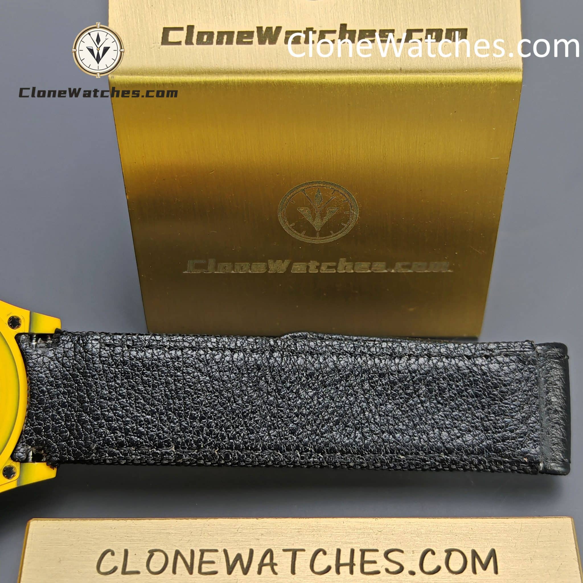 Modified Super Clone Watches 1:1 DiW Rolex Daytona Carbon Fiber BUMBLEBEE