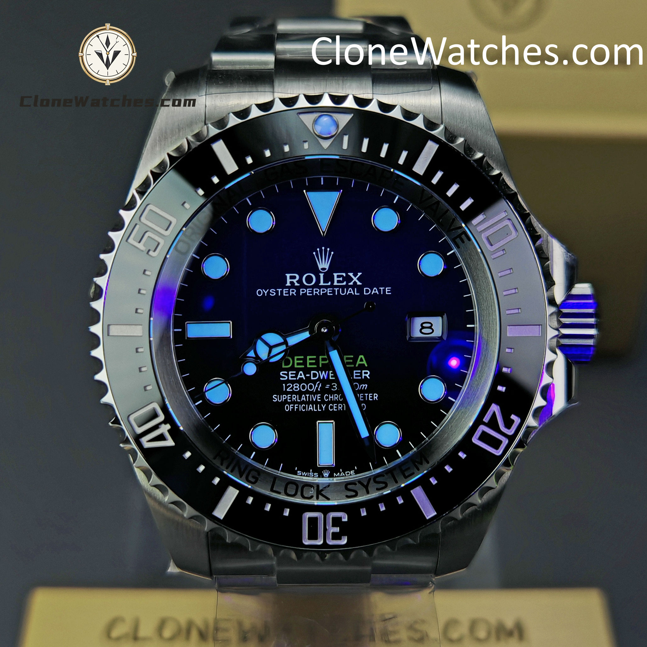 Rolex Super Clone Watches 1:1 Deepsea Sea Dweller Gradient Blue Dial m126660-0002 3235 Movement