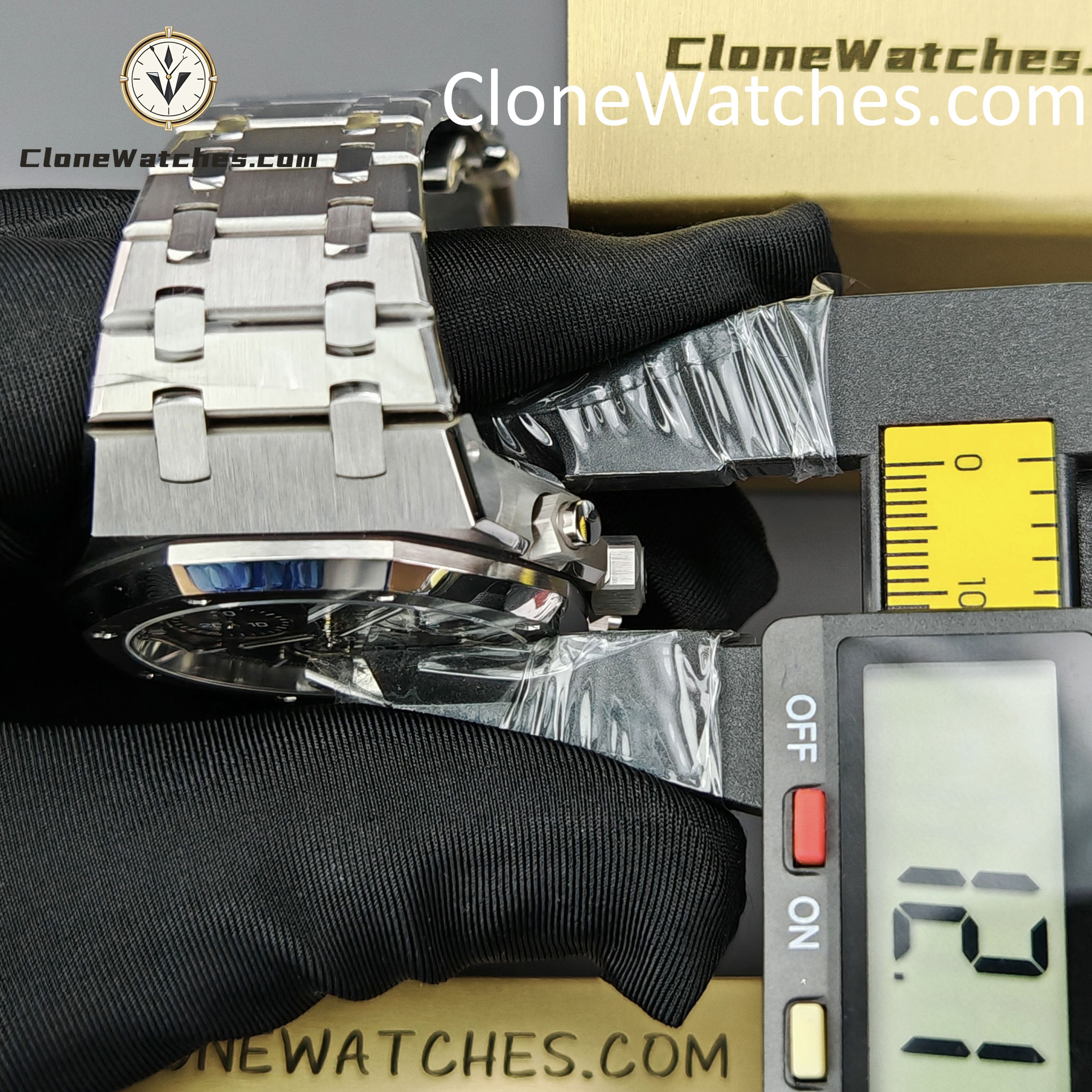 Audemars Piguet Super Clone Watches 1:1 Royal Oak Black Dial 26240 Selfwinding Chronograph