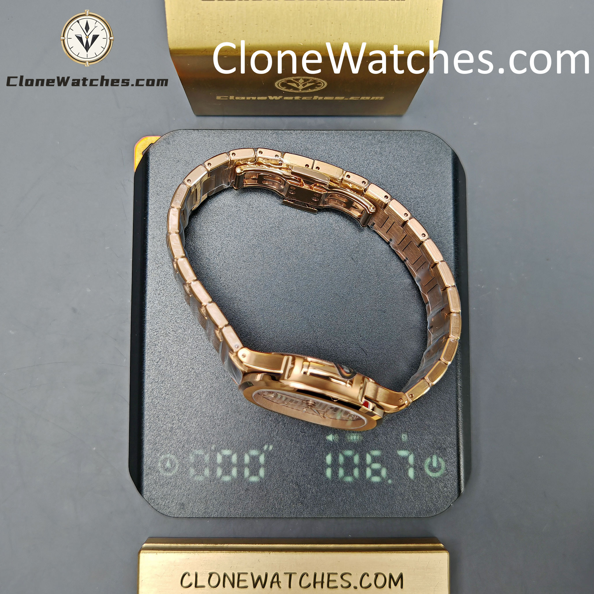 Patek Philippe Super Clone Watches 1:1 Nautilus Rose Gold 7118/1R-001 35.2 mm