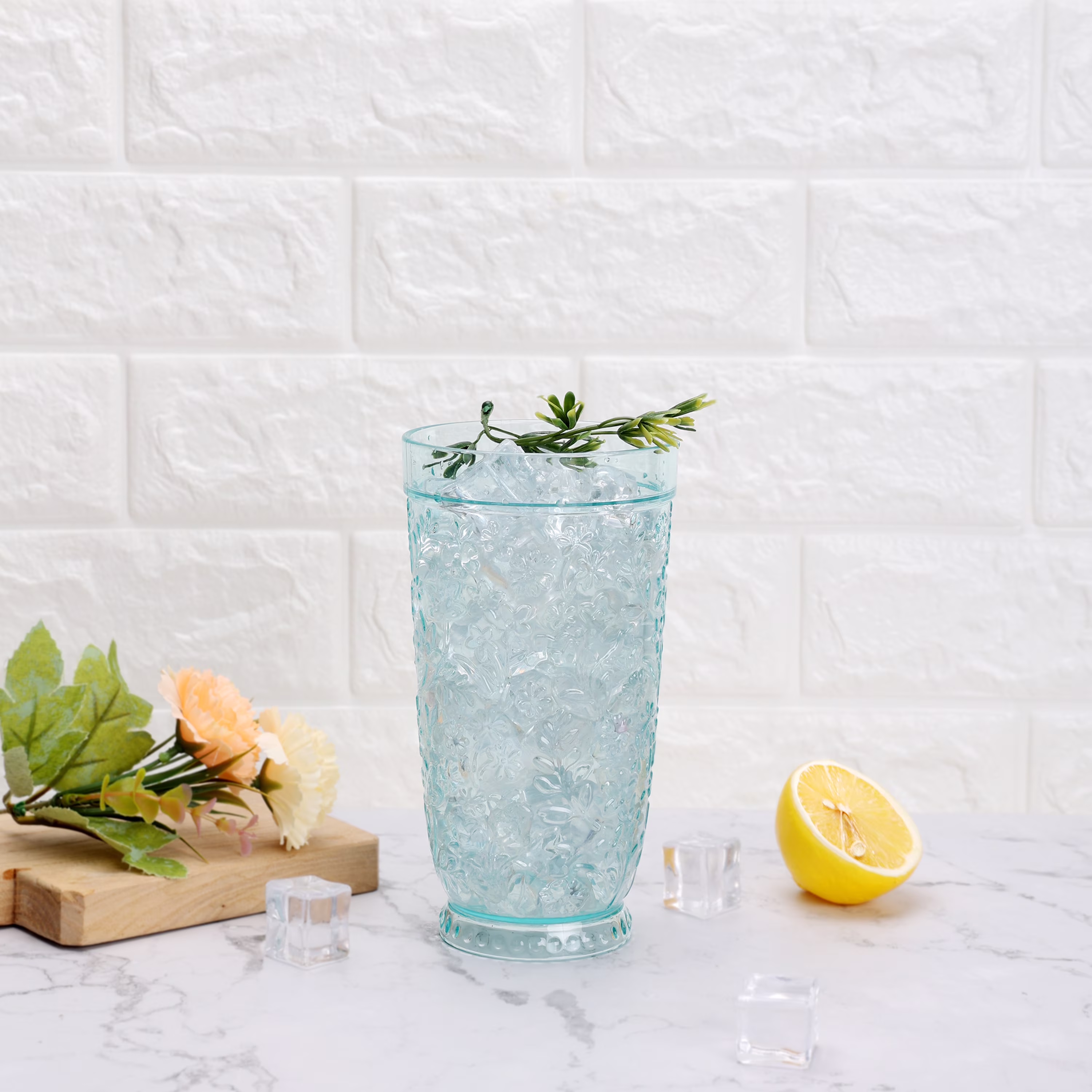 (2 pack) The Pioneer Woman 24-Ounce Tritan Embossed Ditsy Tall Tumbler, Teal