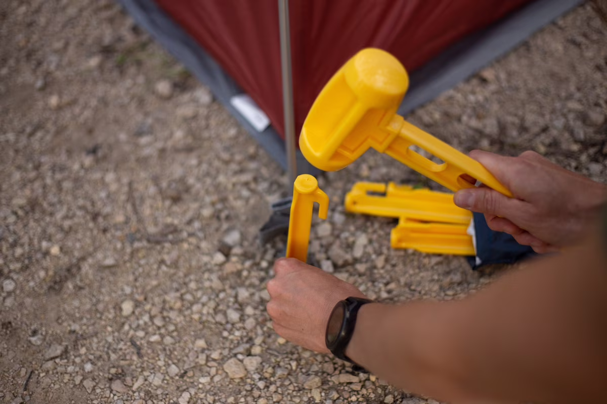 Coghlan's Tent Pegs - 9 in., Lightweight and 100% Recycled Plastic