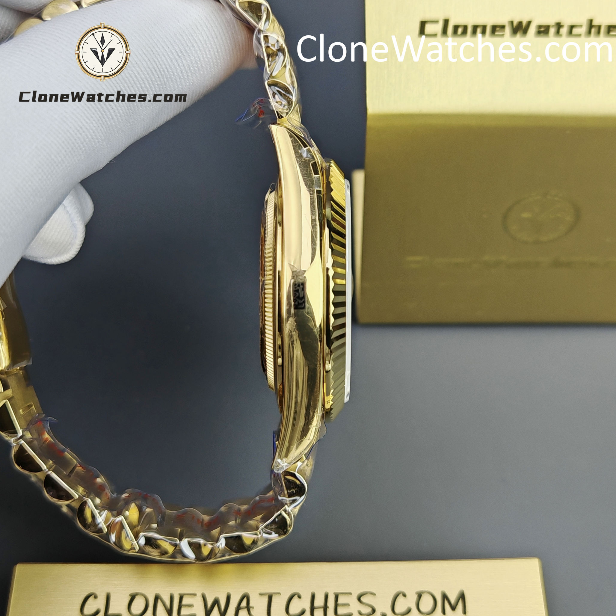 Rolex Super Clone Watches 1:1 Day Date 18K Gold White Dial 40mm m228238-0042 3255 Movement