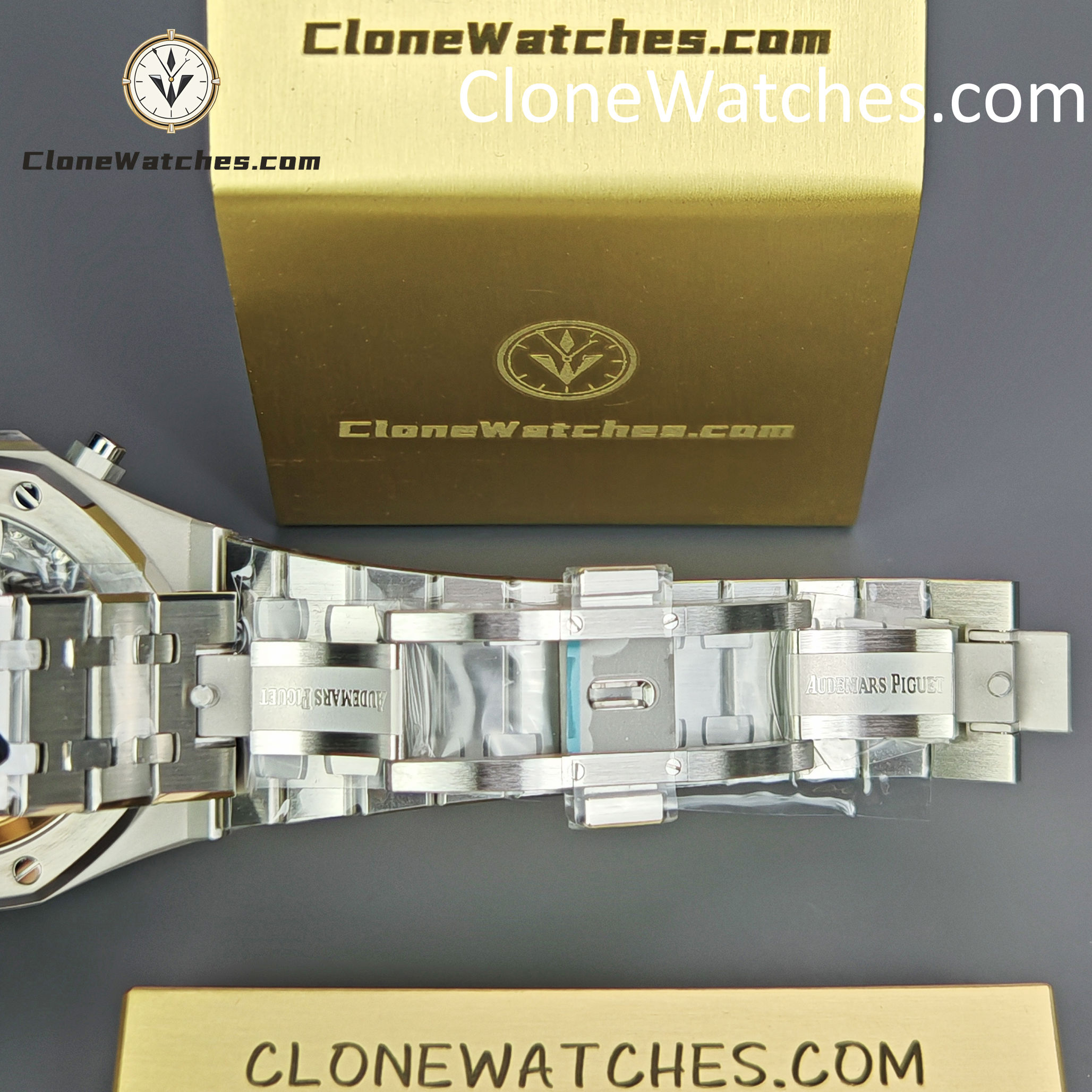 Audemars Piguet Super Clone Watches 1:1 Royal Oak Blue Dial 26240 Selfwinding Chronograph