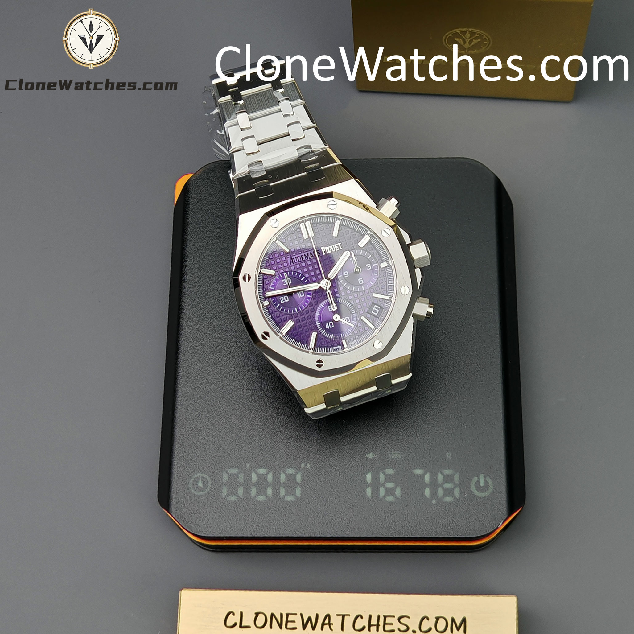 Audemars Piguet Super Clone Watches 1:1 Purple Dial 26240 Royal Oak Selfwinding Chronograph