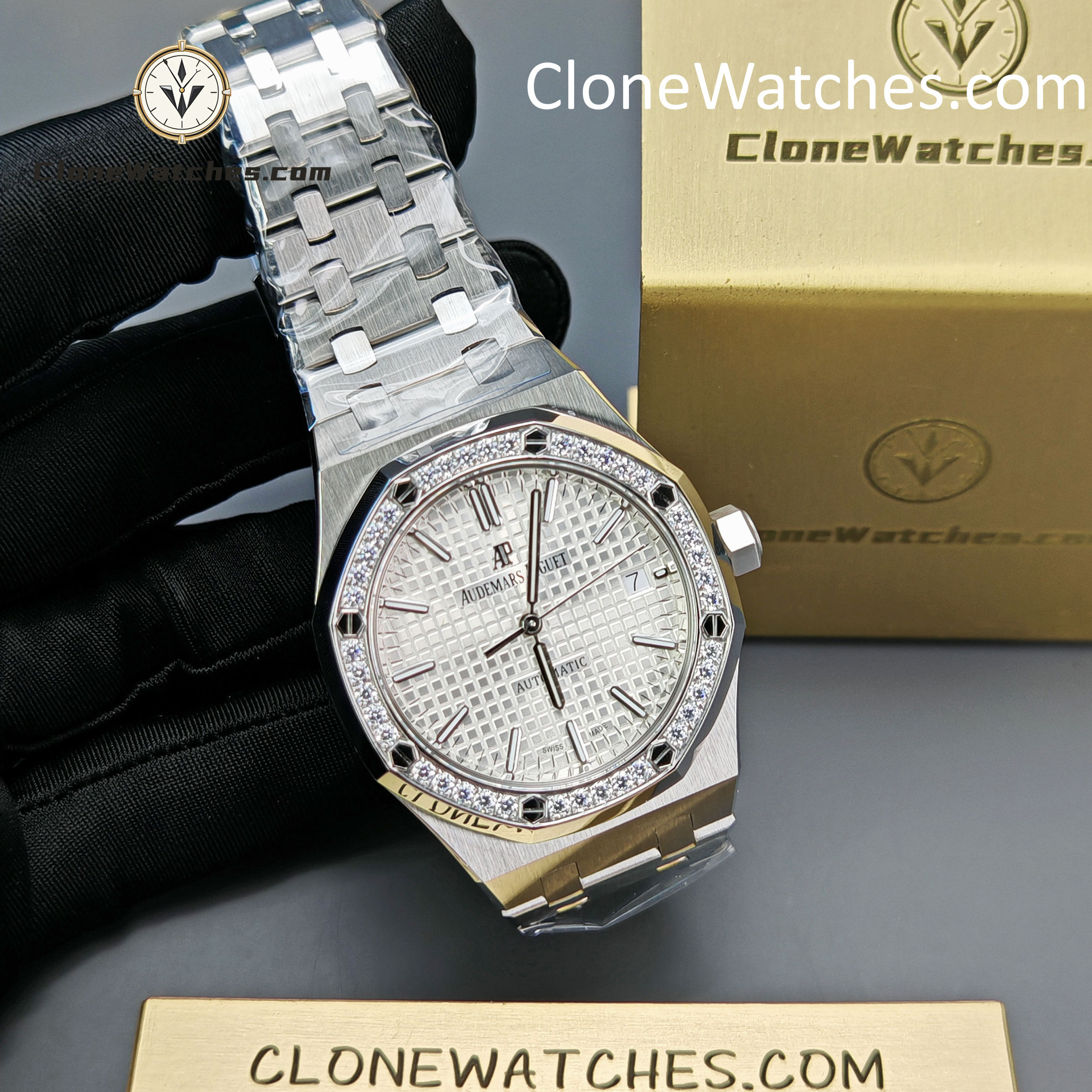 Audemars Piguet Super Clone Watches 1:1 Royal Oak 15453 White Dial 37MM