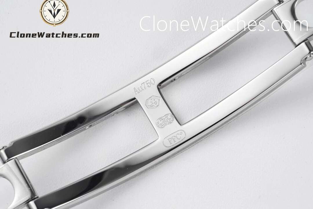 Patek Philippe Super Clone Watches 1:1 Nautilus 5713 White DIal Diamond