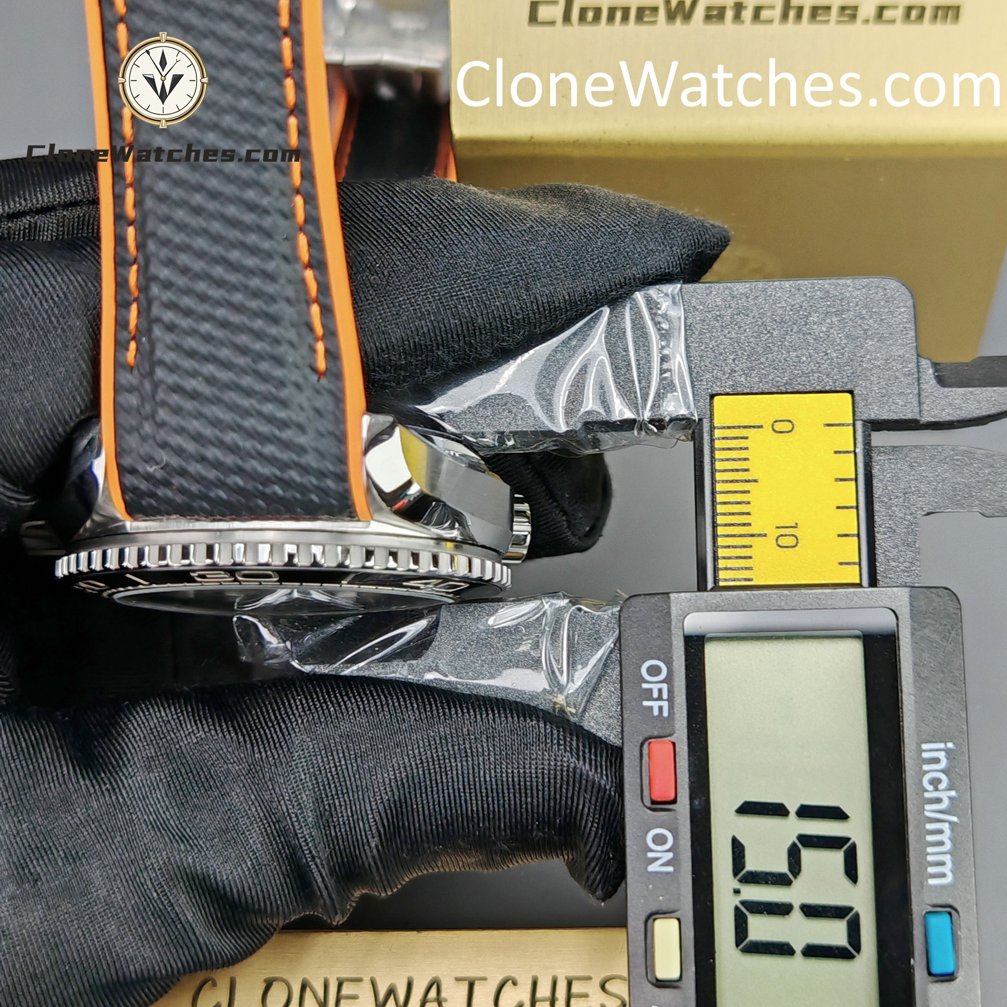 OMEGA Super Clone Watches 1:1 Seamaster Planet Ocean 600m 215.32.44.21.01.001 43.5MM