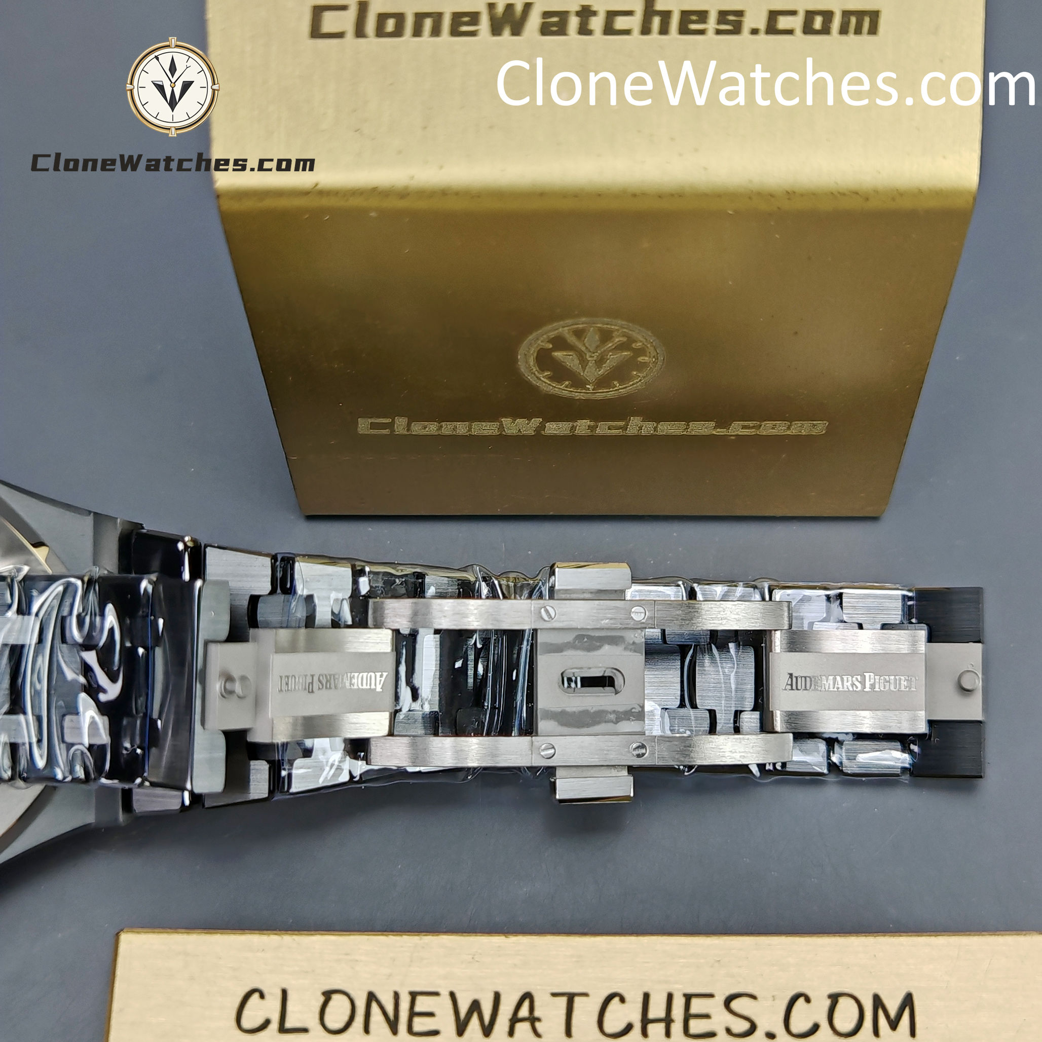 Audemars Piguet Super Clone Watches 1:1 Royal Oak 15400 Black Ceramic Black Dial