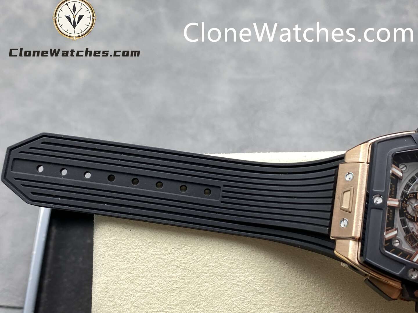 Hublot Super Clone Watches 1:1 Spirit of Big Bang King Gold Ceramic 42MM 642.OM.0180.RX