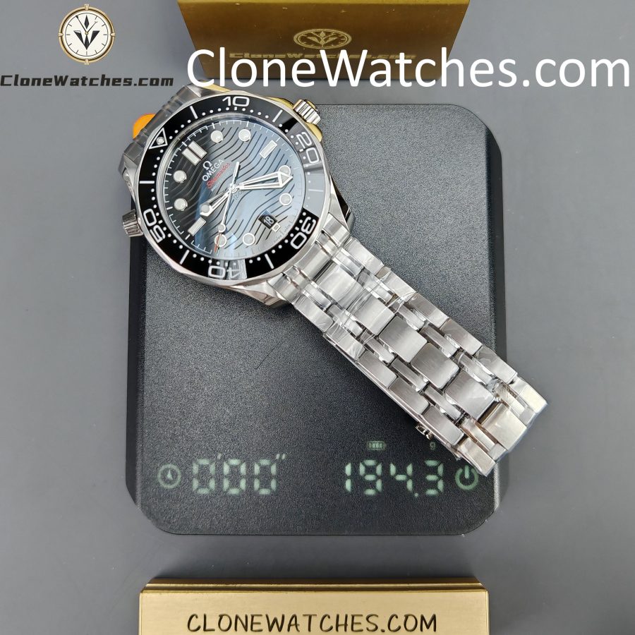 OMEGA Super Clone Watches 1:1 Seamaster Diver 300M 210.30.42.20.01.001 42MM