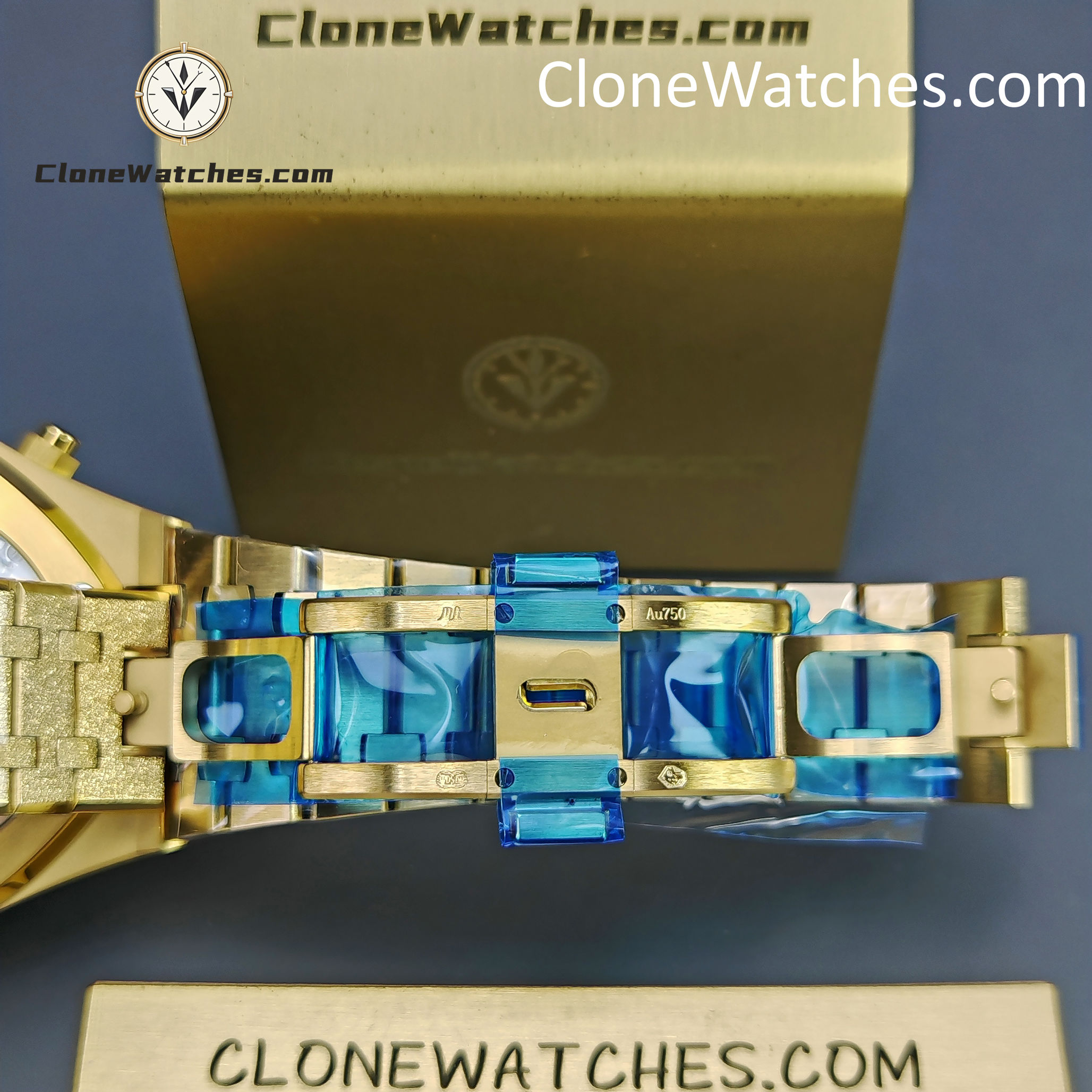 Audemars Piguet Super Clone Watches 1:1 Royal Oak Gold Dial 26240BA Selfwinding Chronograph