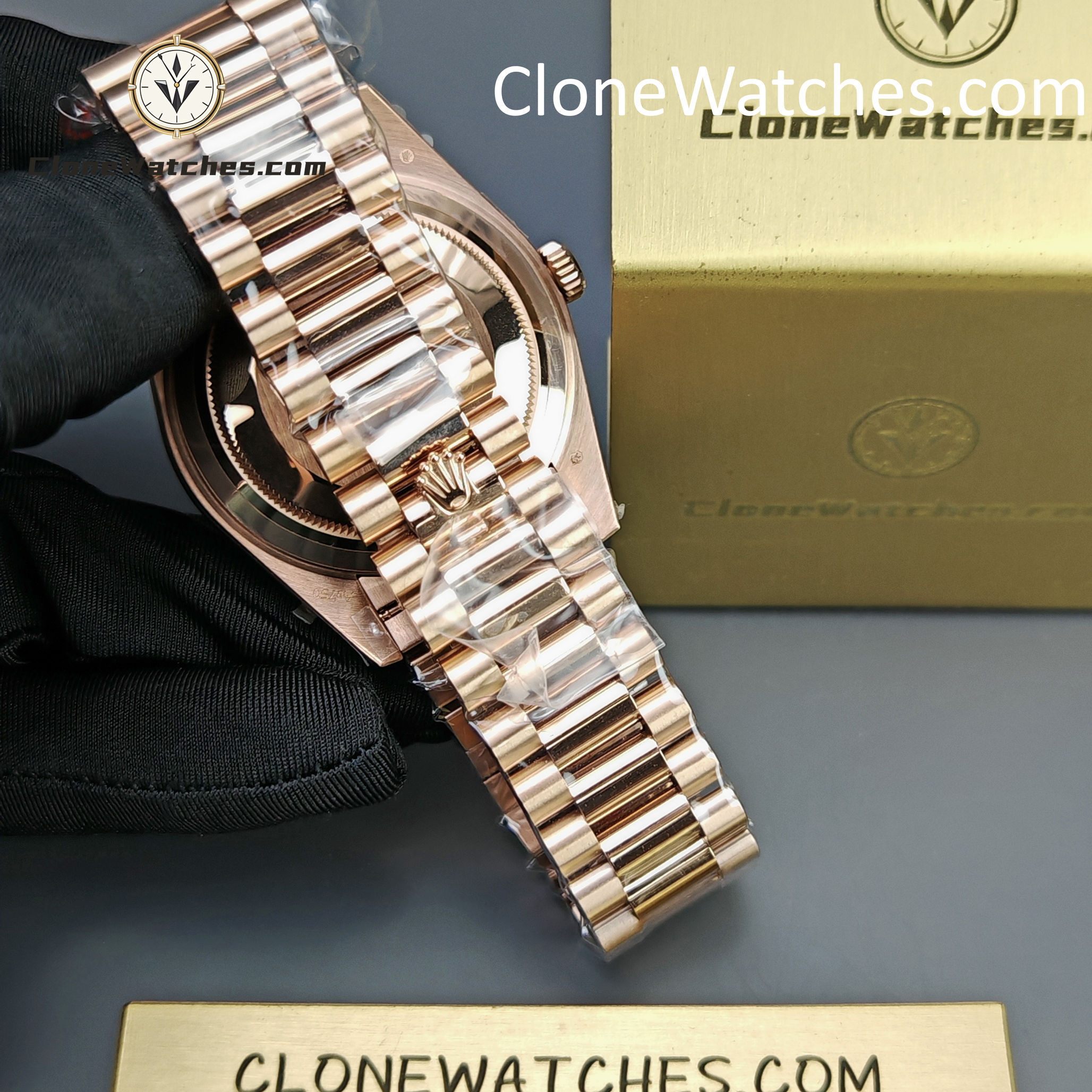 Rolex Super Clone Watches 1:1 Day Date 18K Rose Gold Black Diamond Dial 40mm m228235-0045 3255 Movement