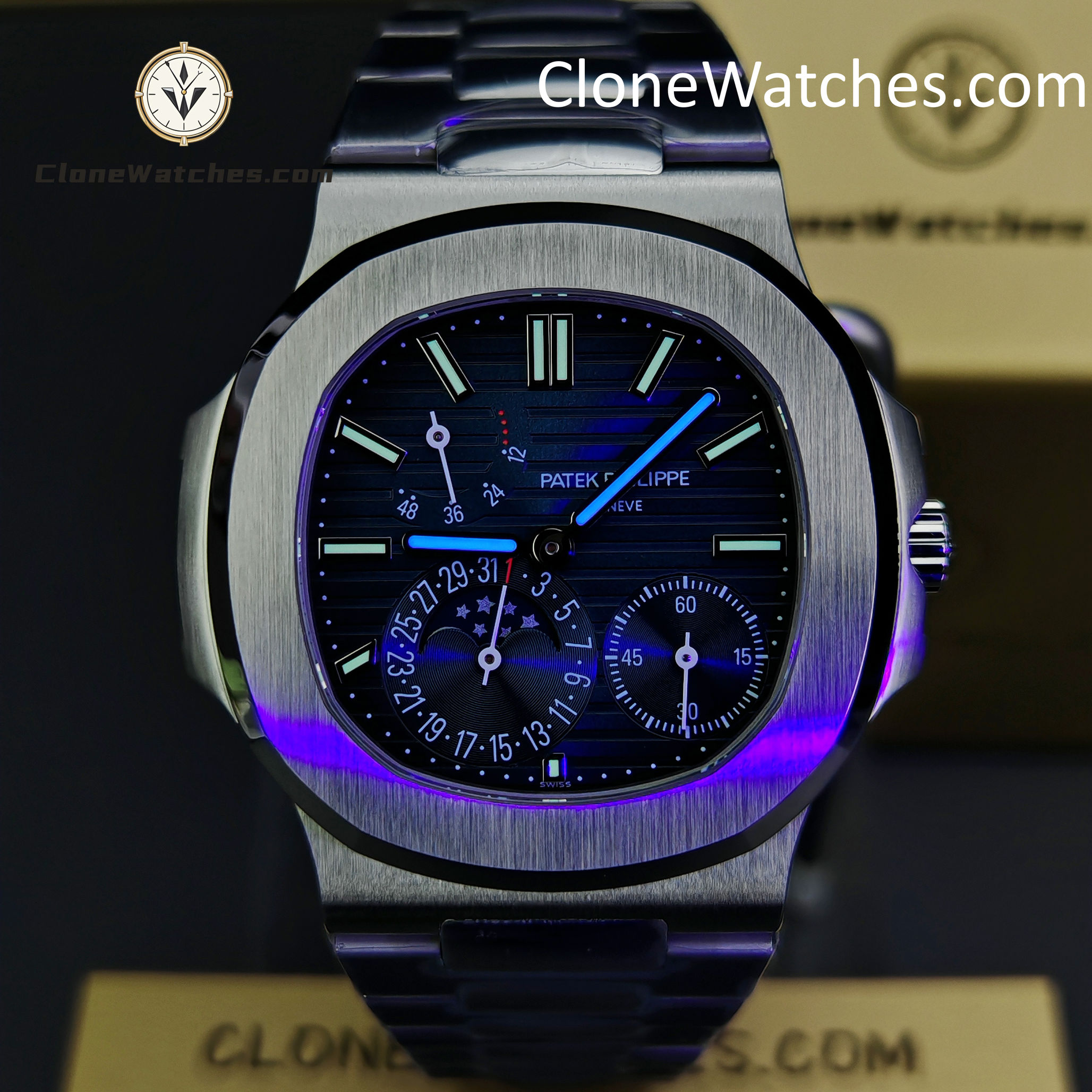 Patek Philippe Super Clone Watches 1:1 Nautilus Moon Phase 5712 Blue Dial New Clasp
