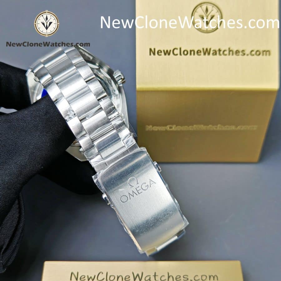 OMEGA Super Clone Watches 1:1 Seamaster Planet Ocean 600M 39.5MM 215.30.40.20.04.001