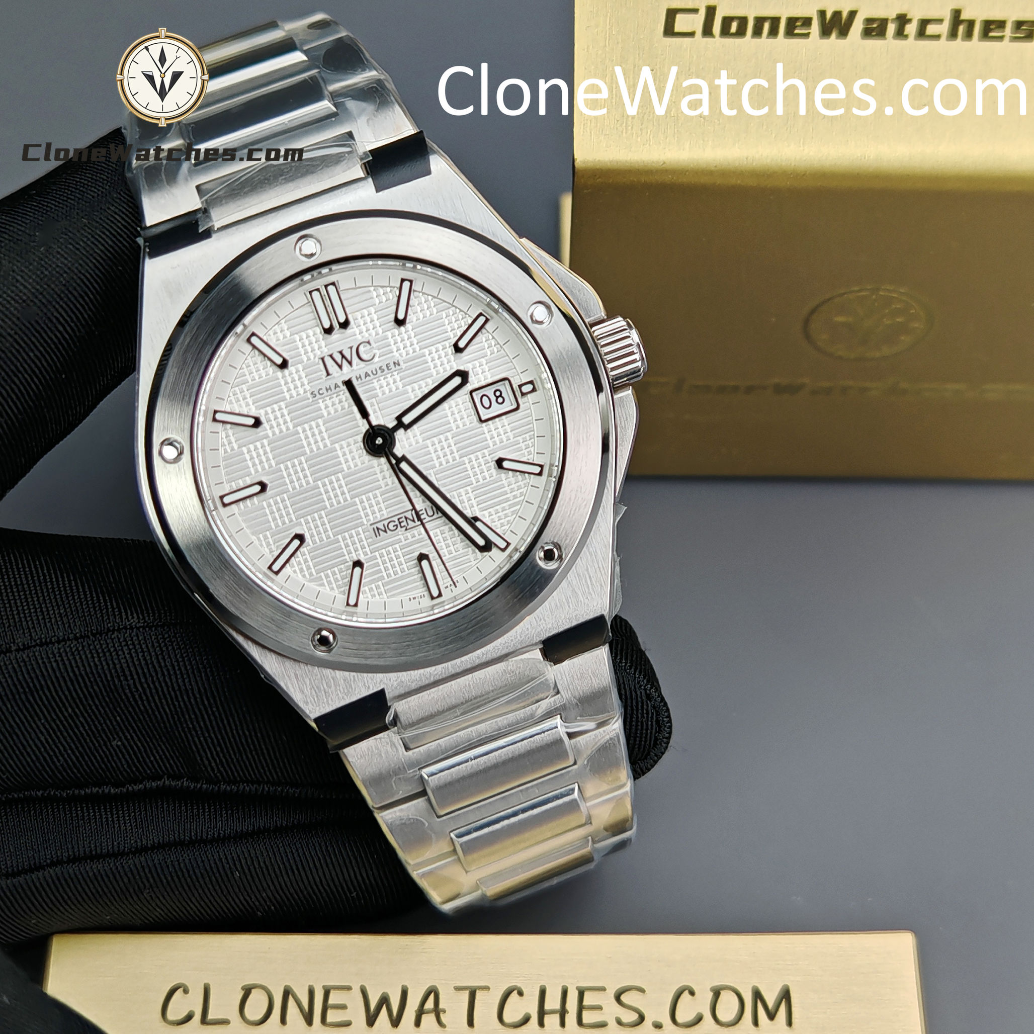 IWC Super Clone Watches 1:1 IW328902 Ingenieur Automatic 40 Silver plated Dial
