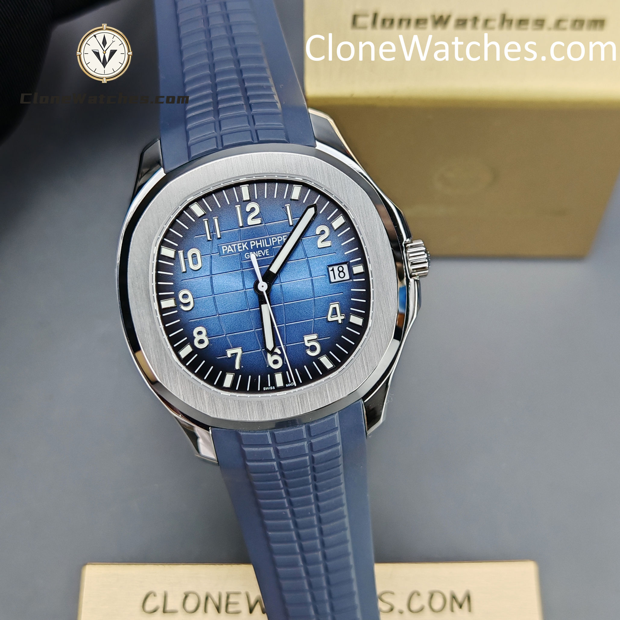 Patek Philippe Super Clone Watches 1:1 Aquanaut 5168G-001 Jumbo Blue 42 mm