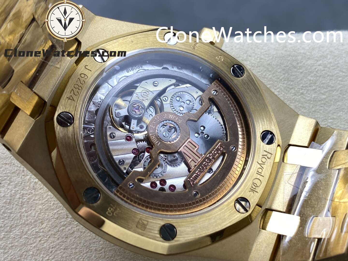 Audemars Piguet Super Clone Watches 1:1 Royal Oak 18K Gold 15202BA 39MM
