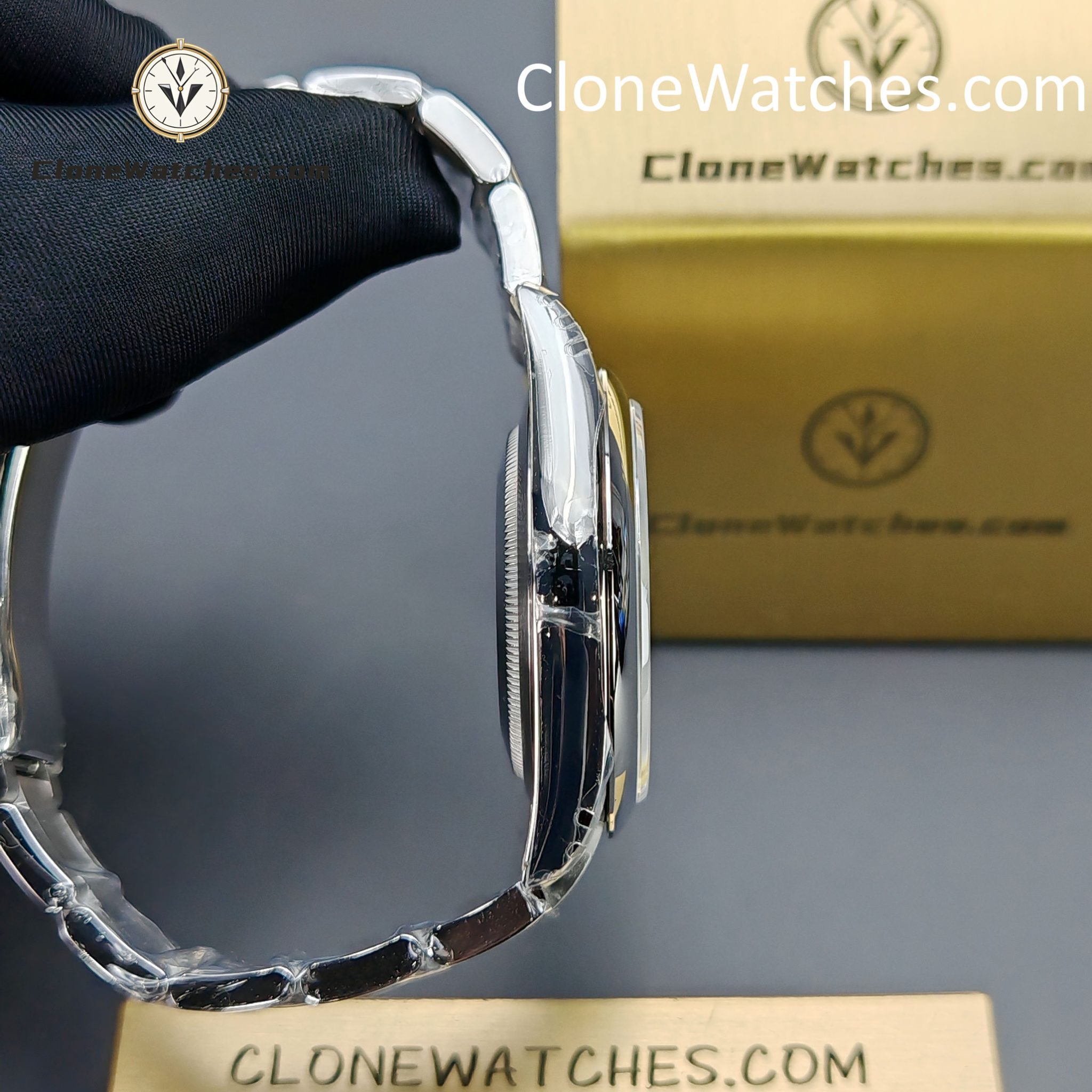 Rolex Super Clone Watches 1:1 Oyster Perpetual Olive Green Dial 41mm M134300-0006 3230 Movement