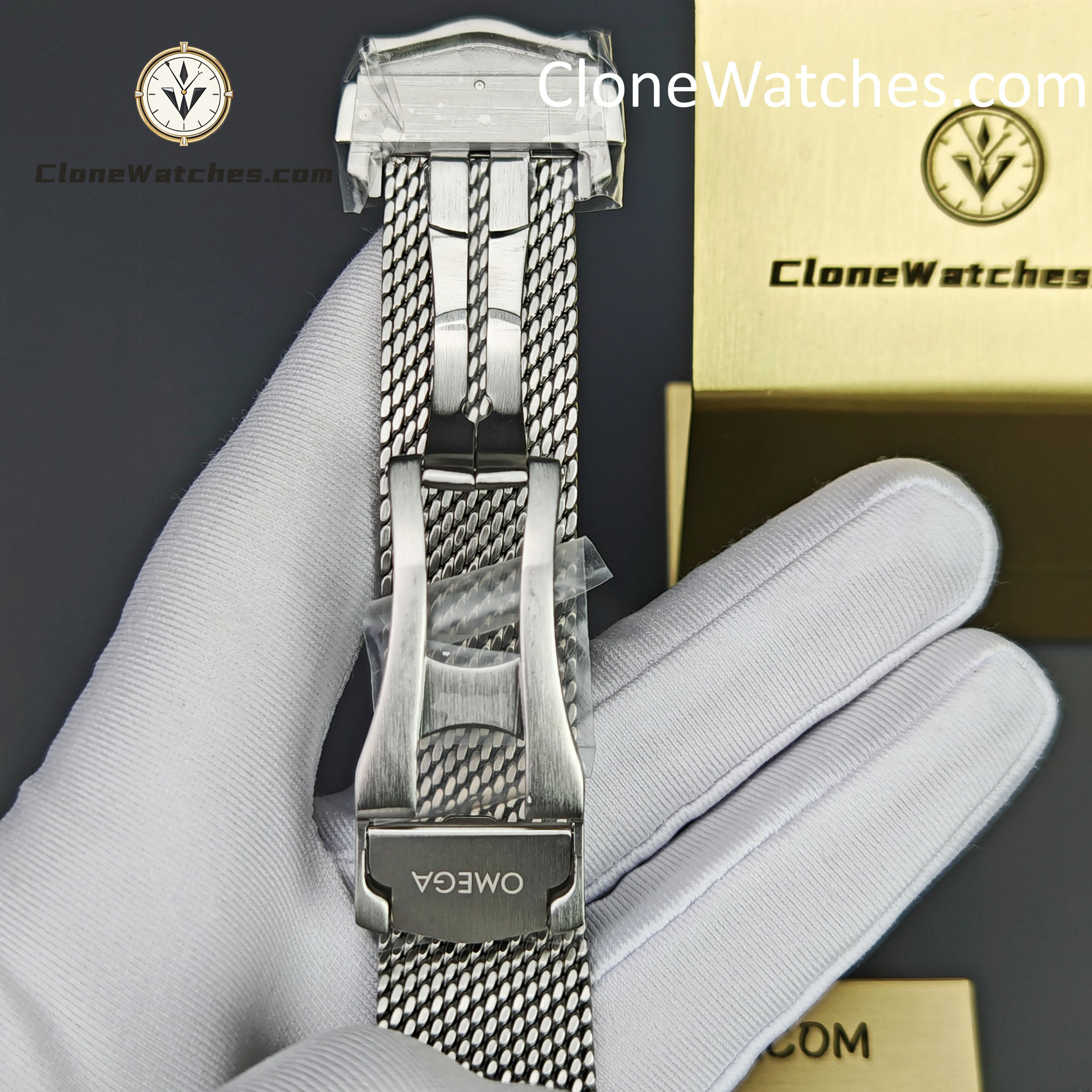 OMEGA Super Clone Watches 1:1 Seamaster Diver 300M James Bond 60th anniversary 210.30.42.20.03.002 42mm