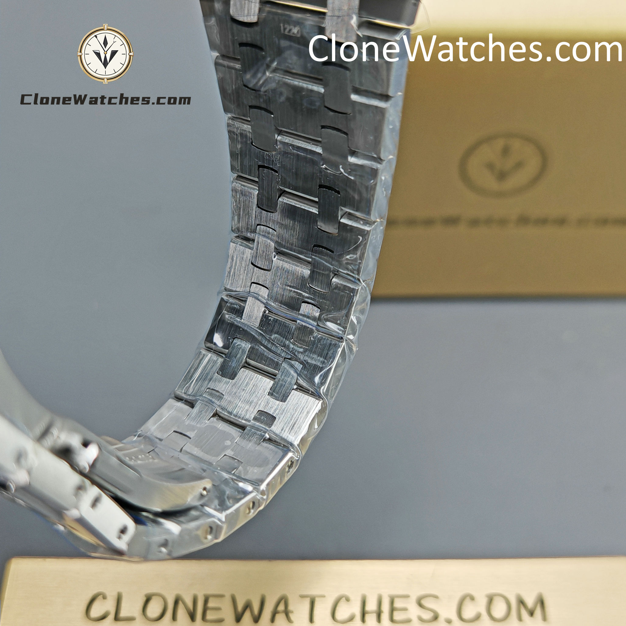 Audemars Piguet Super Clone Watches 1:1 Royal Oak 15450 White Dial 37MM