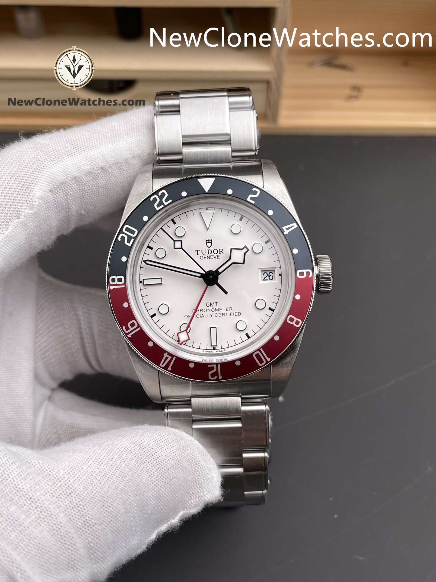 Tudor Super Clone Watches 1:1 Black Bay GMT m79830rb-0010 White Dial 41mm