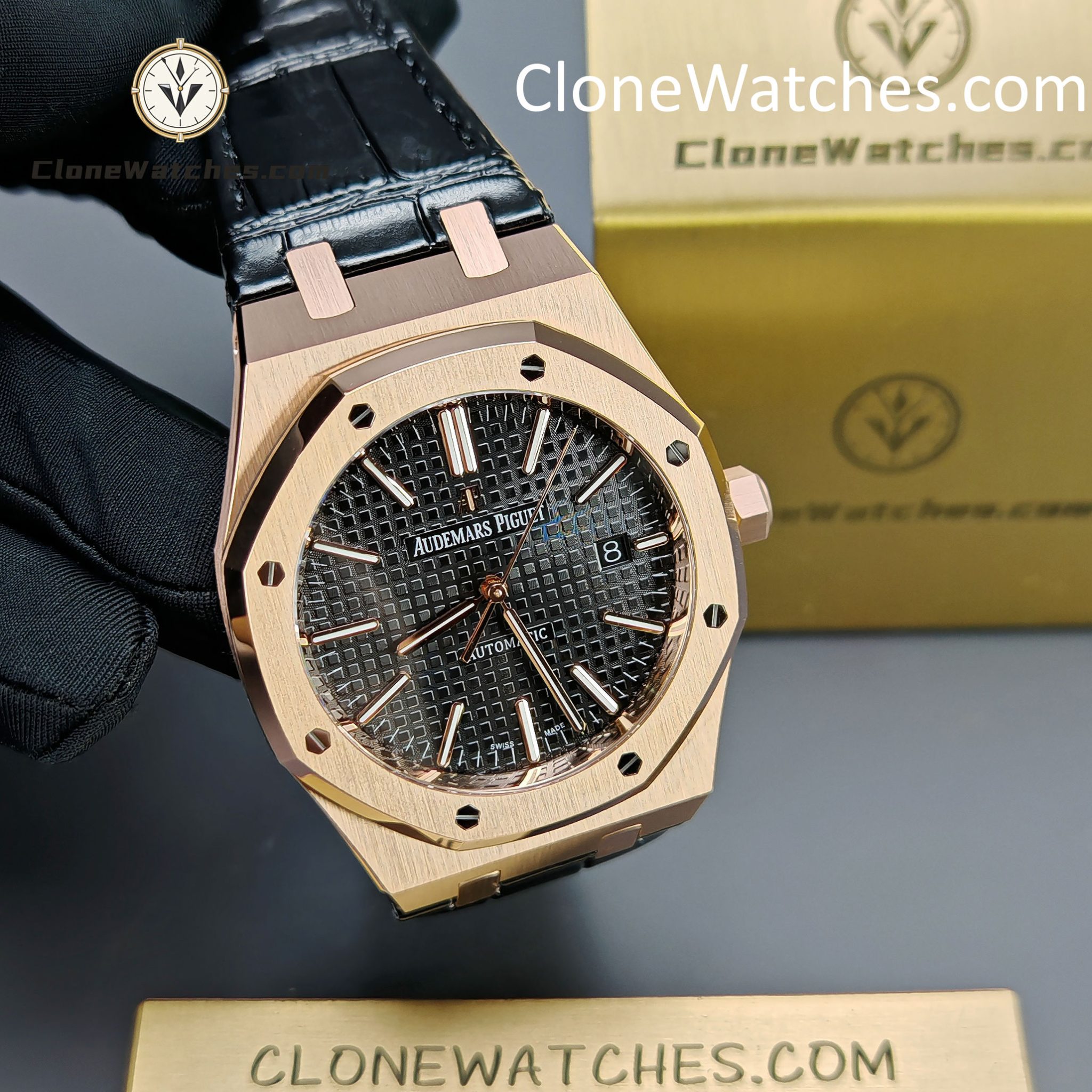 Audemars Piguet Super Clone Watches 1:1 Royal Oak Rose Gold 15400 Black Dial Rubber Strap