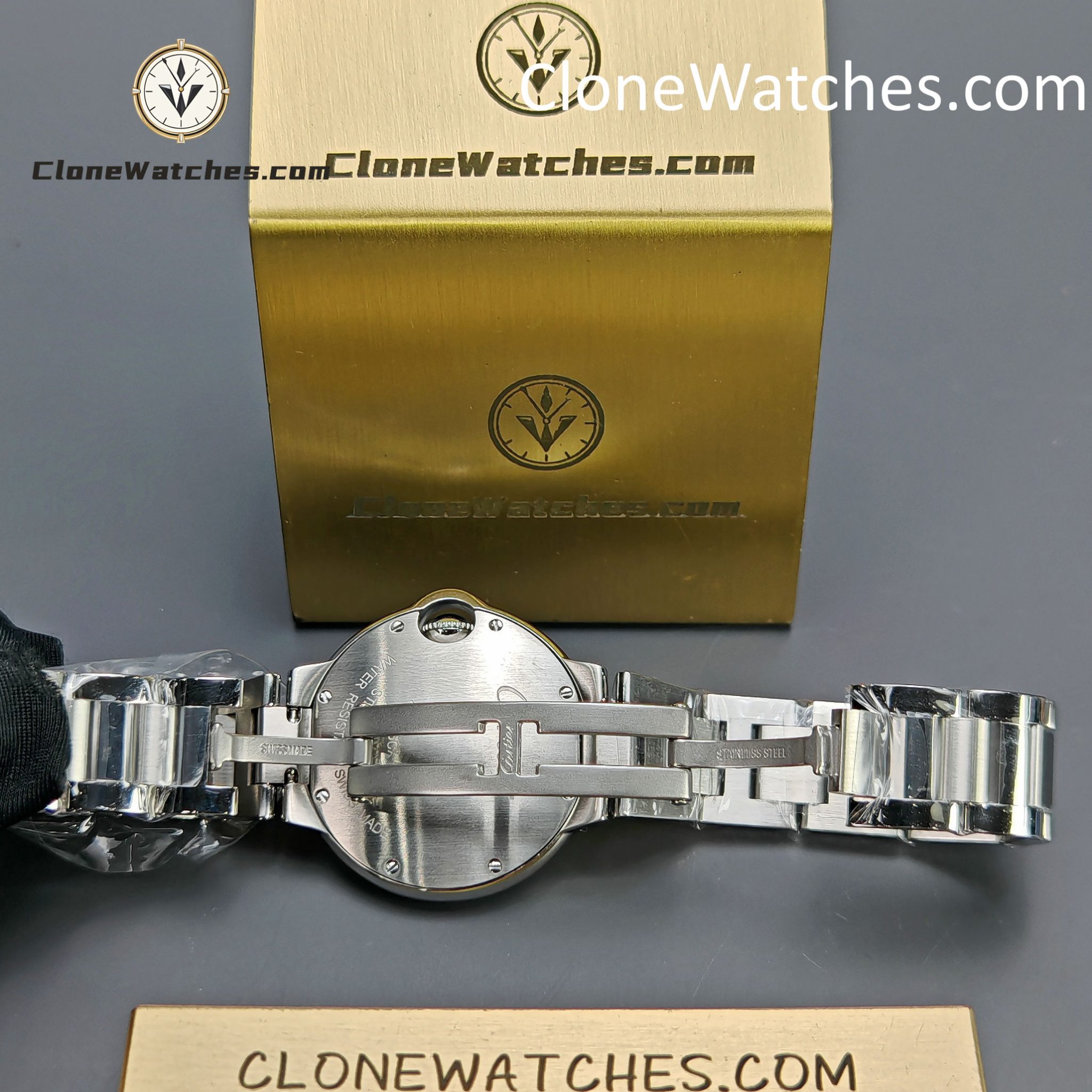 Cartier Super Clone Watches 1:1 Ballon Bleu de WSBB0062 Blue Dial Roman Scale 33mm