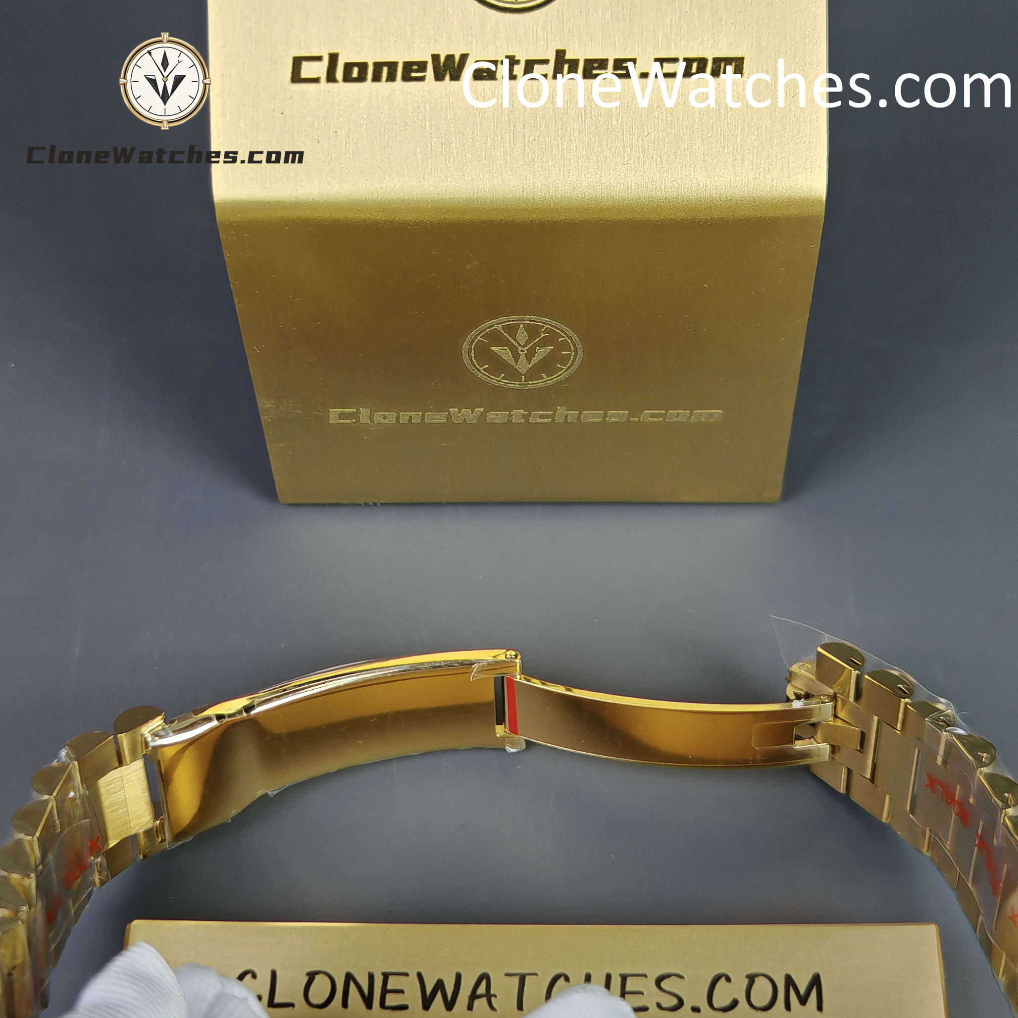 Rolex Super Clone Watches 1:1 Day Date 18K Gold Green Dial 40mm m228238-0069 3255 Movement