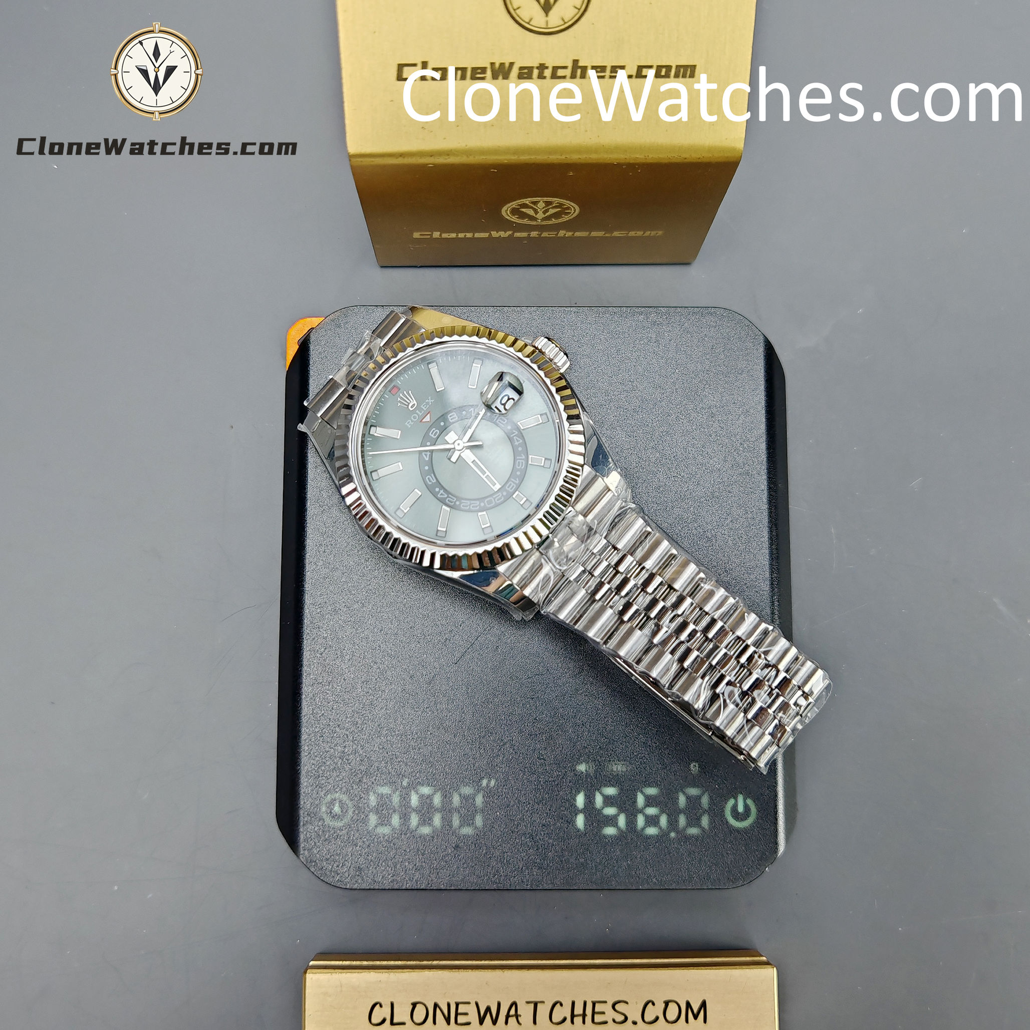 Rolex Super Clone Watches 1:1 Sky Dweller Green Dial Jubilee m336934-0002 9002 Movement
