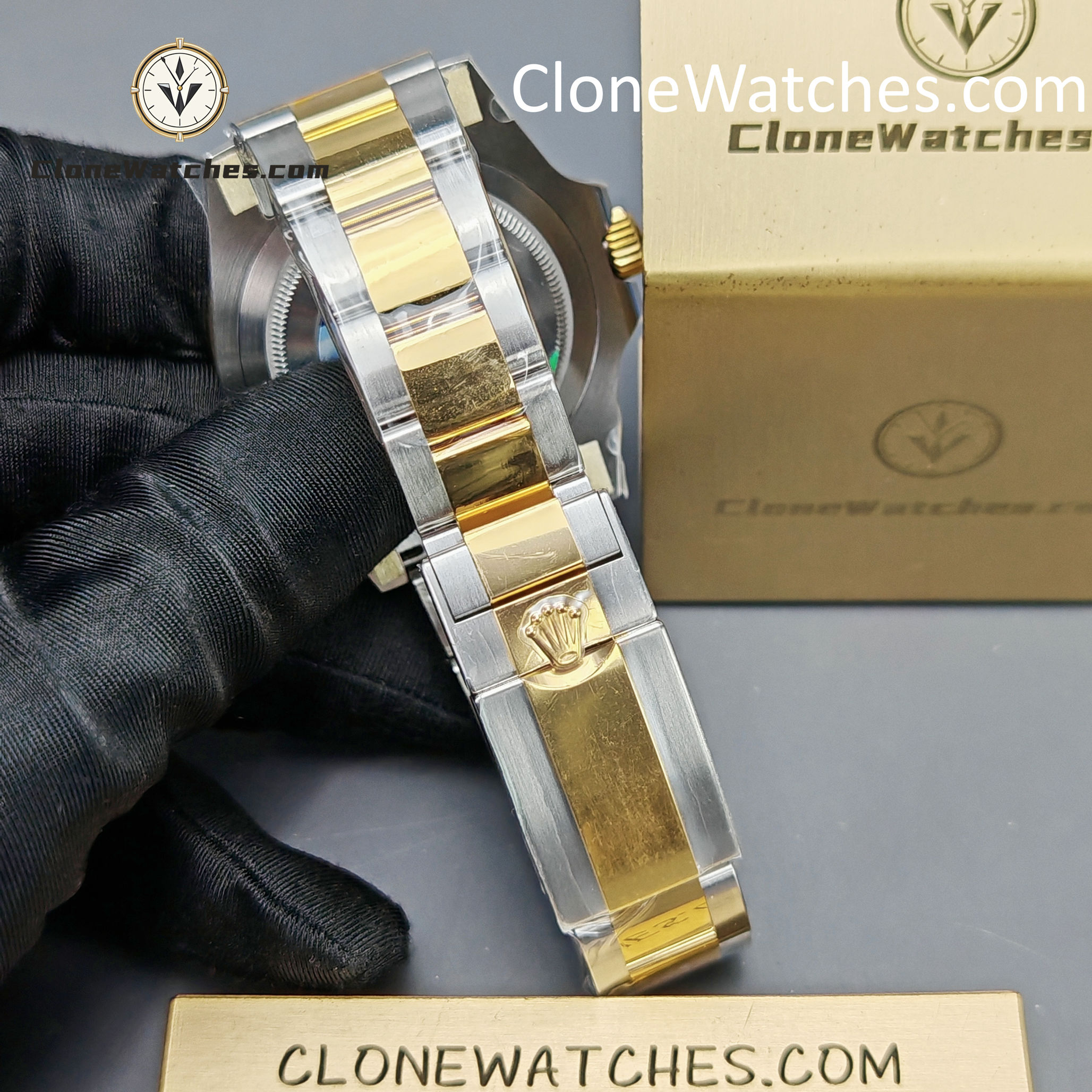 Rolex Super Clone Watches 1:1 GMT Master II 116713-LN-78203 Oyster 3186 Movement