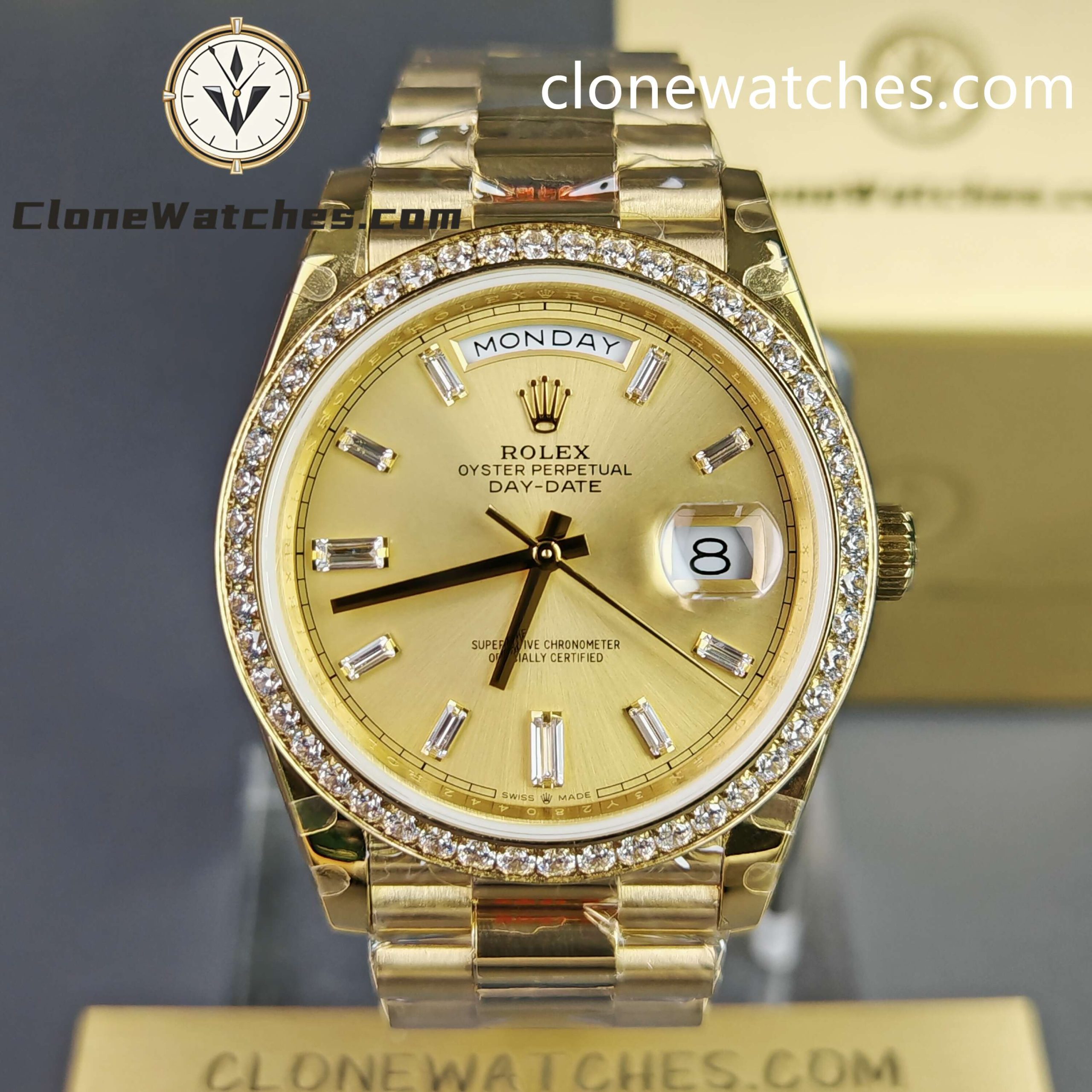 Rolex Super Clone Watches 1:1 Day Date Gold Dial Diamond Bezel M228348rbr-0002 40mm 3255 Movement