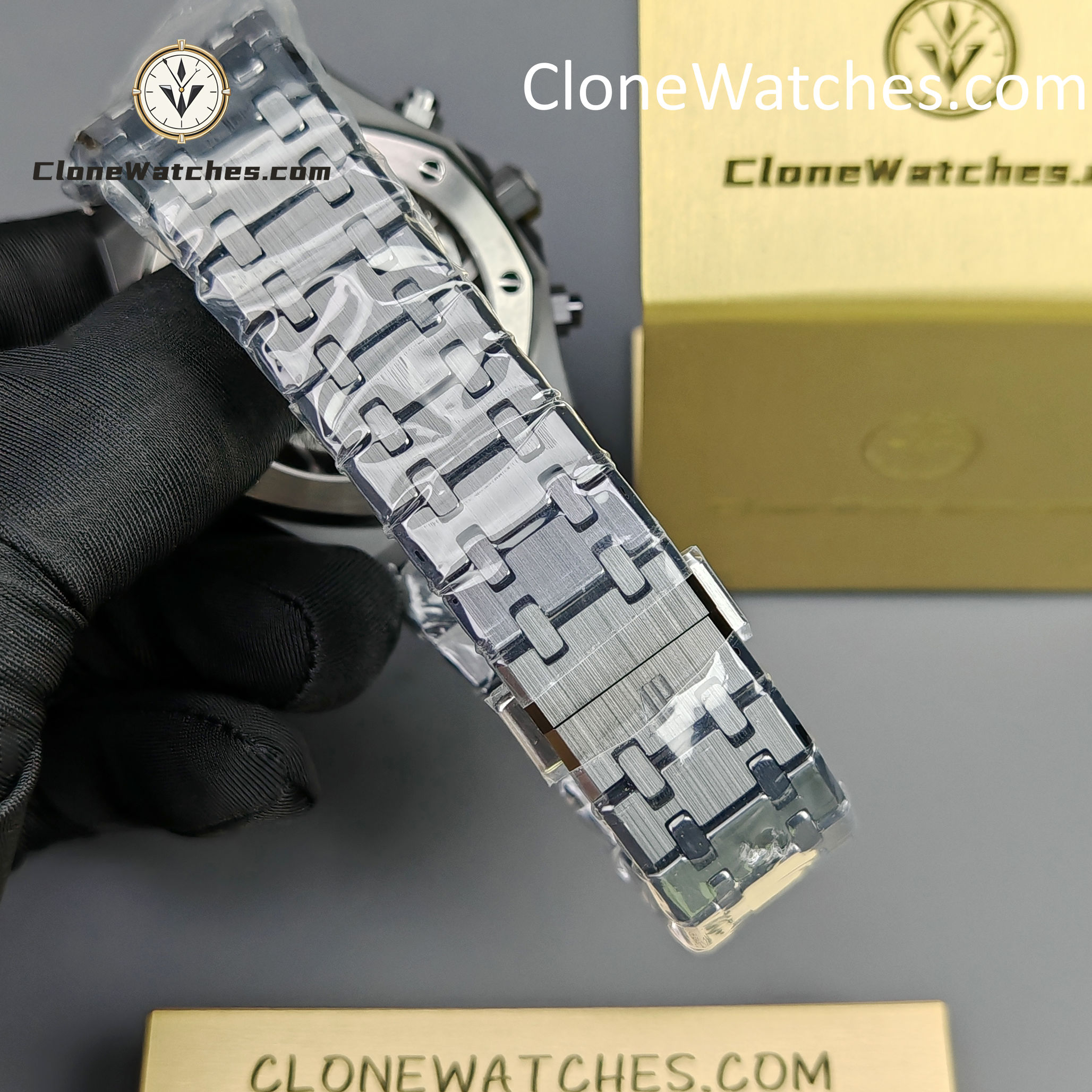 Audemars Piguet Super Clone Watches 1:1 Royal Oak All Black Dial 26240 Selfwinding Chronograph