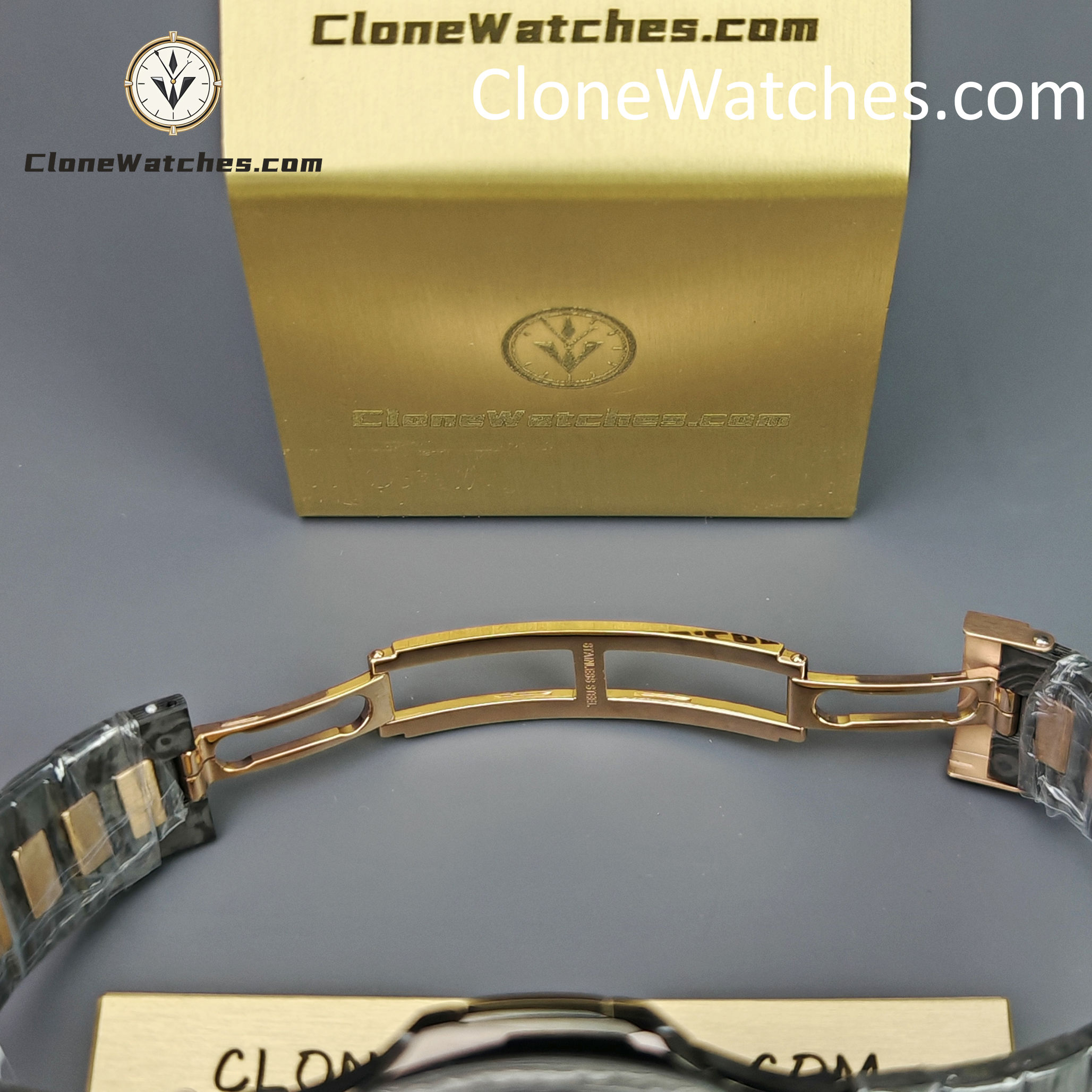 Modified Super Clone Watches 1:1 DiW Patek Philippe Nautilus 5711/1A “ROSE GOLD BLACK GRAIL”