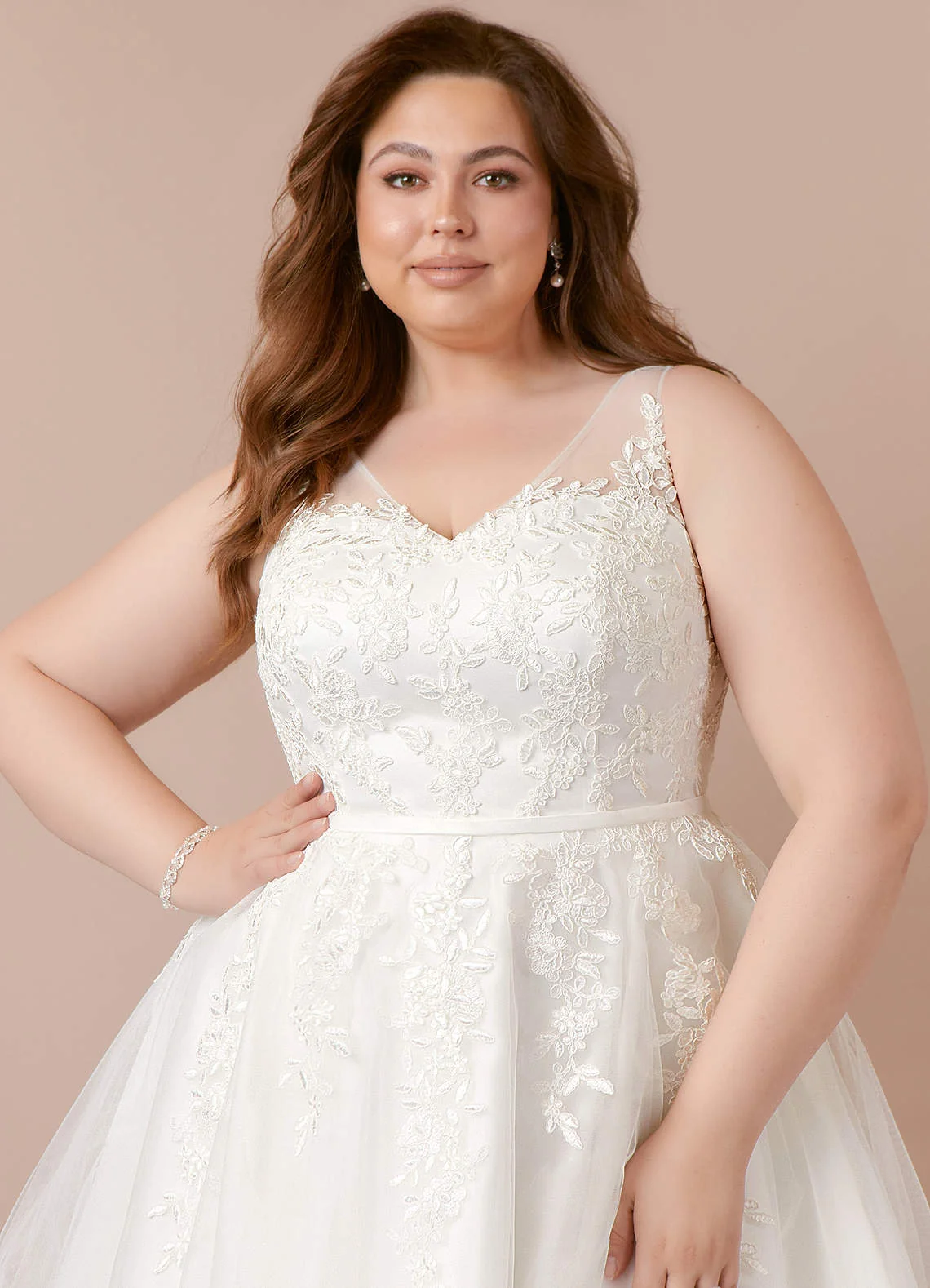 Diamond White A-Line V-Neck lace Satin Dress