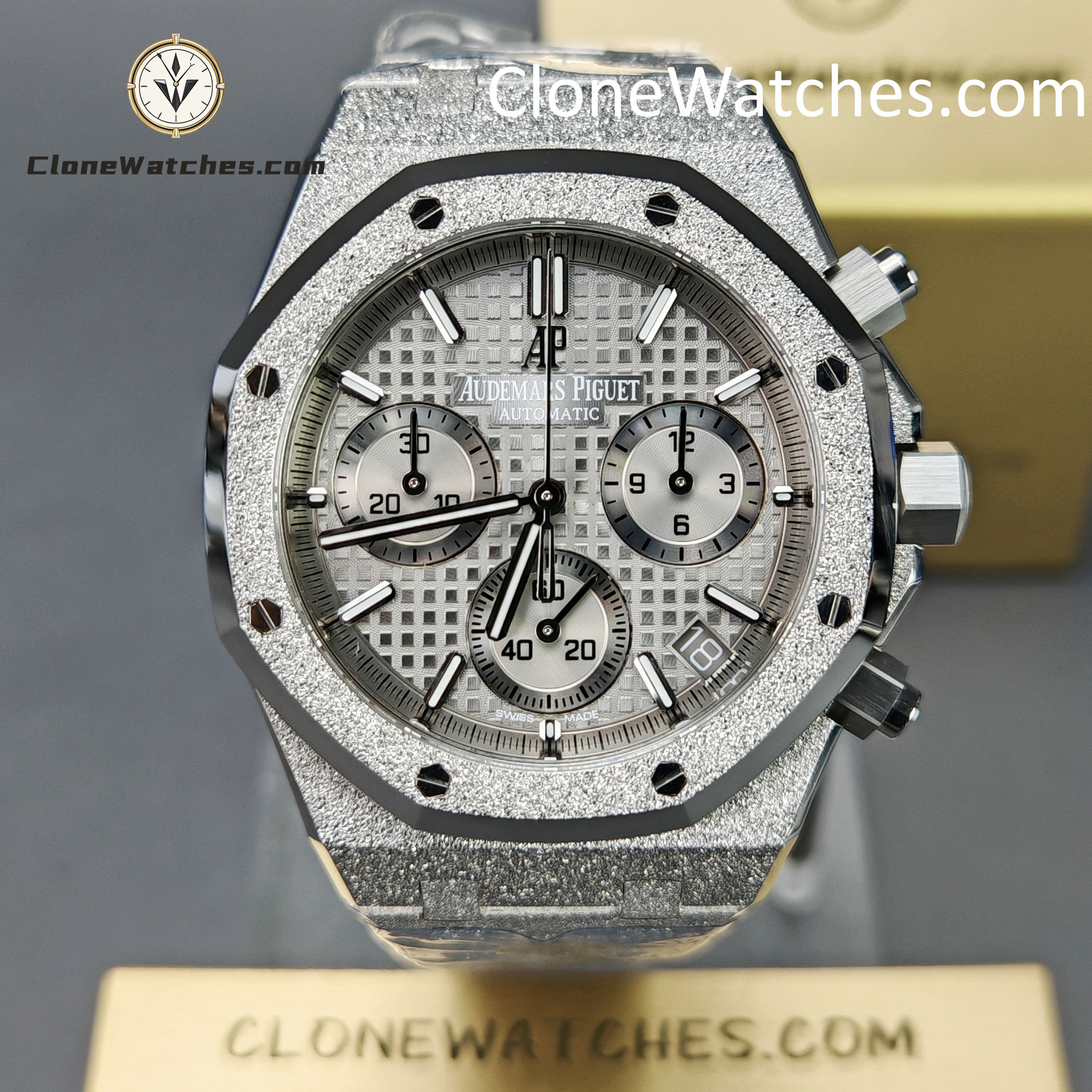 Audemars Piguet Super Clone Watches 1:1 Royal Oak Gray Dial 26240BC Self-winding Chronograph