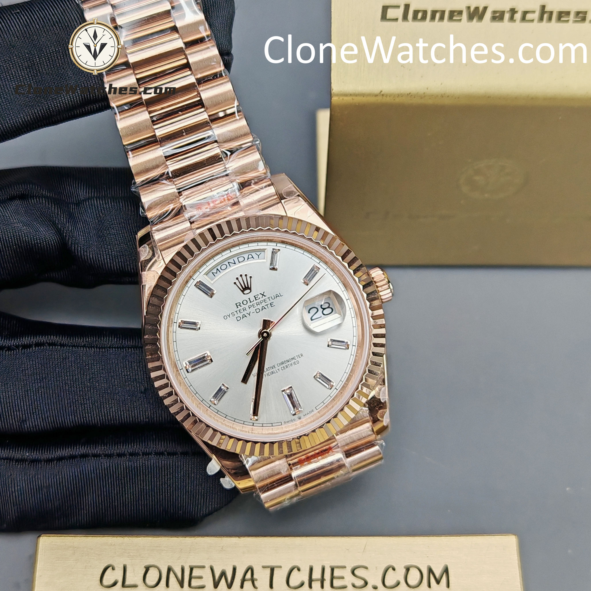 Rolex Super Clone Watches 1:1 Day Date Rose Gold Silver Dial 40mm m228235-0004 3255 Movement