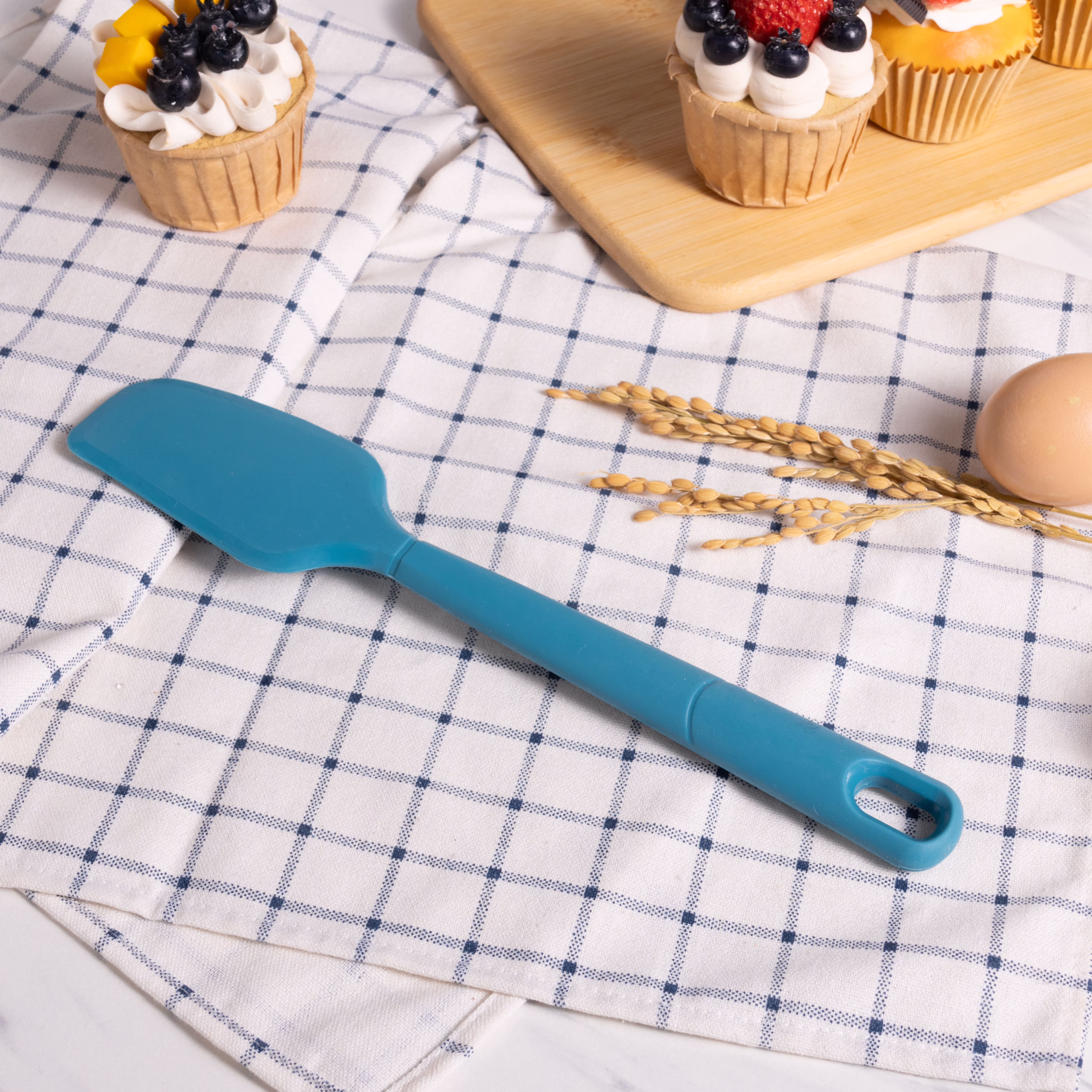 Mainstays Blue Silicone Kitchen Spatula, 10.55 in