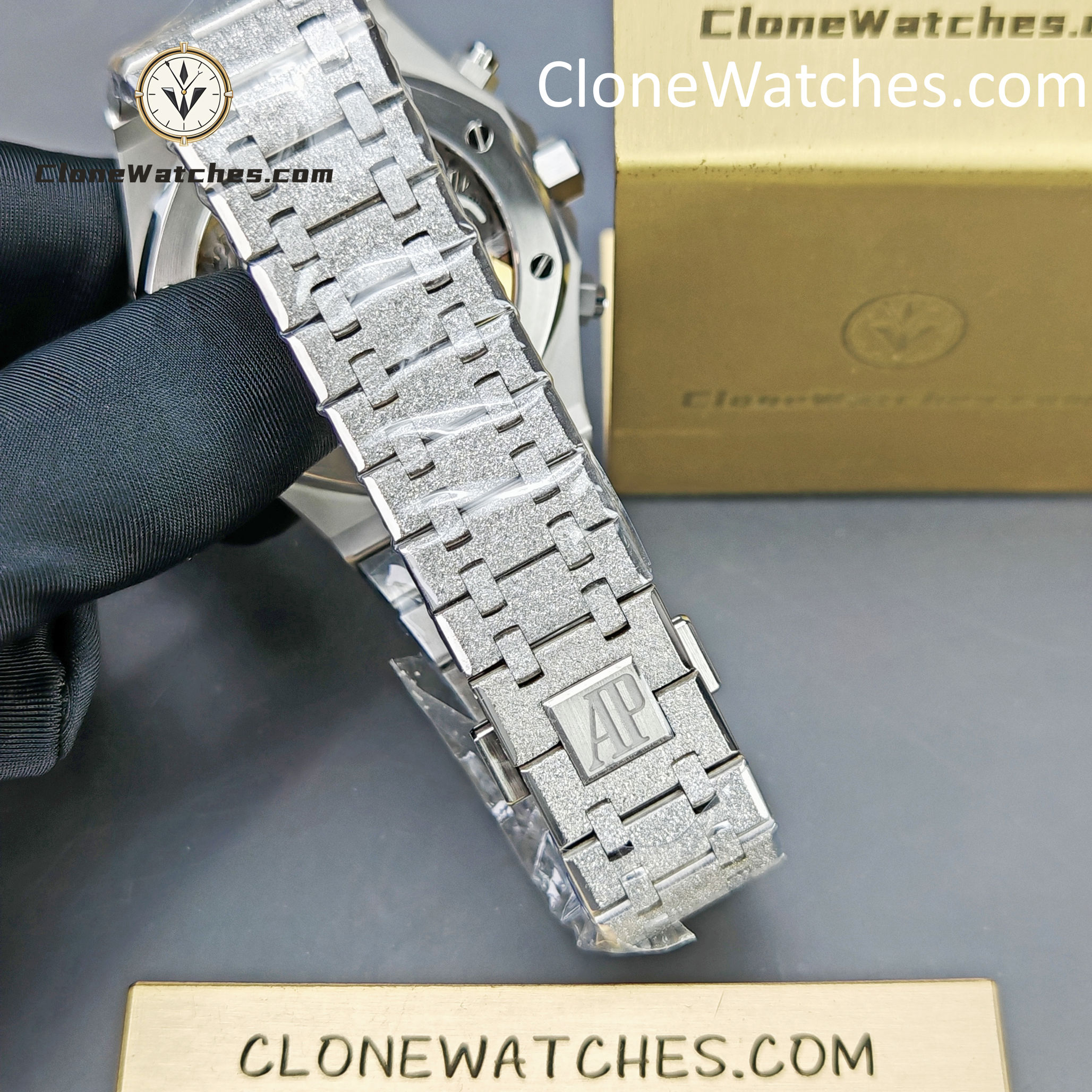 Audemars Piguet Super Clone Watches 1:1 Royal Oak Gray Dial 26240BC Self-winding Chronograph