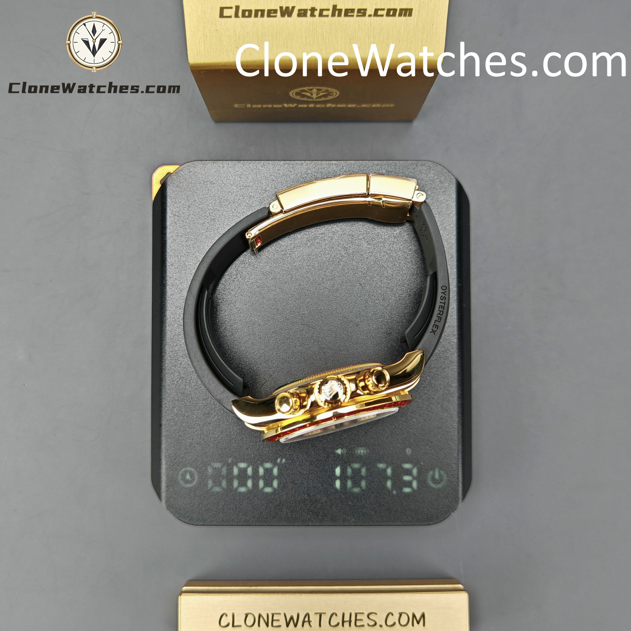 Modified Super Clone Watches 1:1 Rolex Daytona 18K Gold Diamond Bezel 4130 Movement