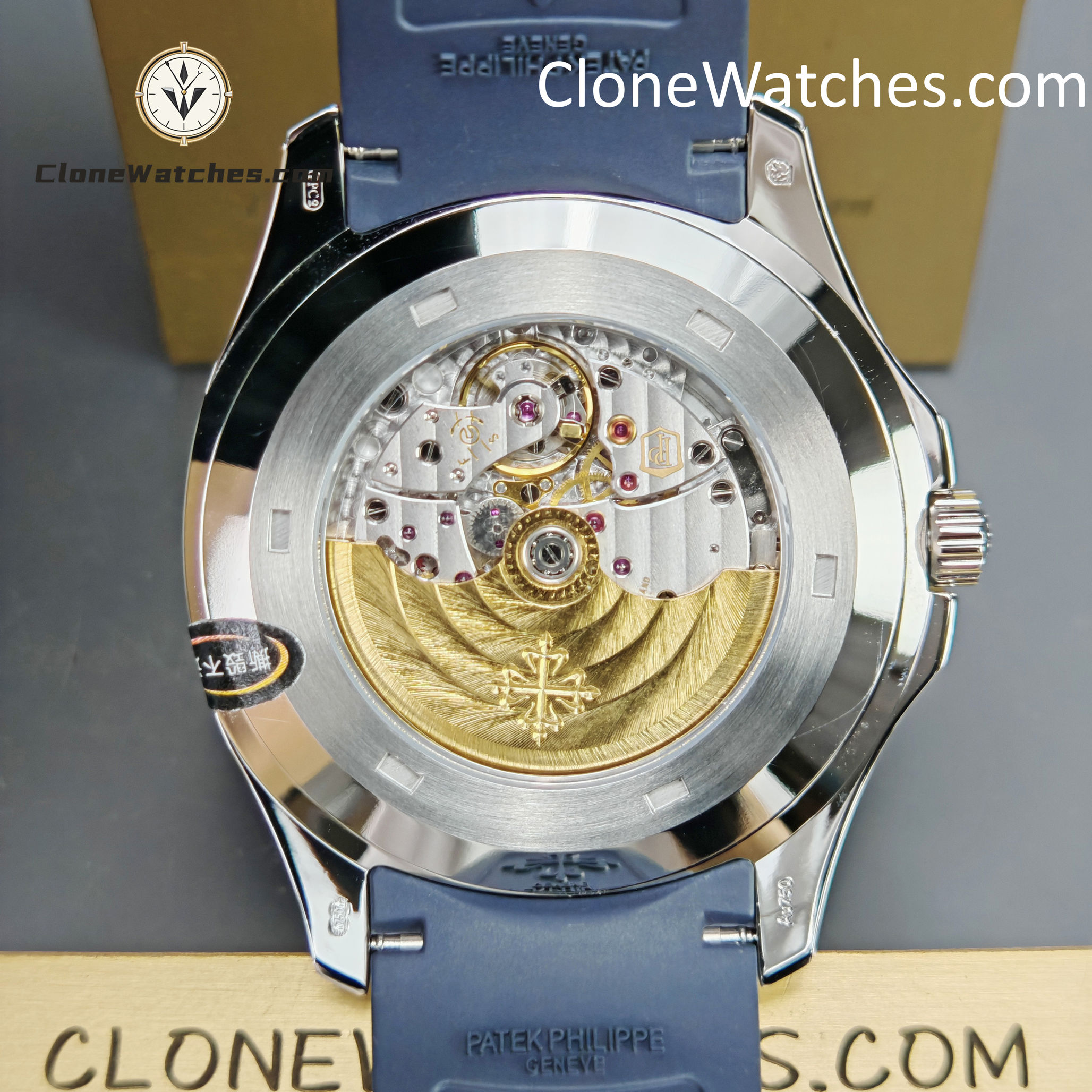 Patek Philippe Super Clone Watches 1:1 Aquanaut 5168G-001 Jumbo Blue 42 mm